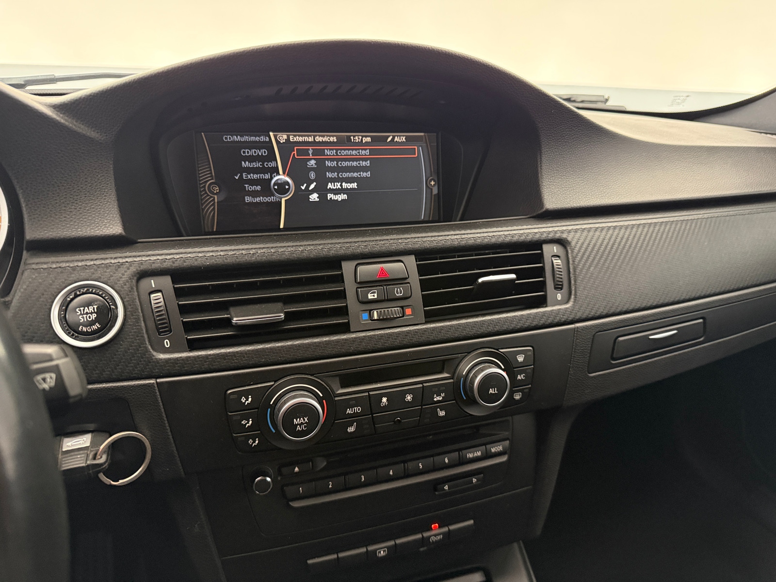 Thumbnail: 2013 BMW M3 - 2