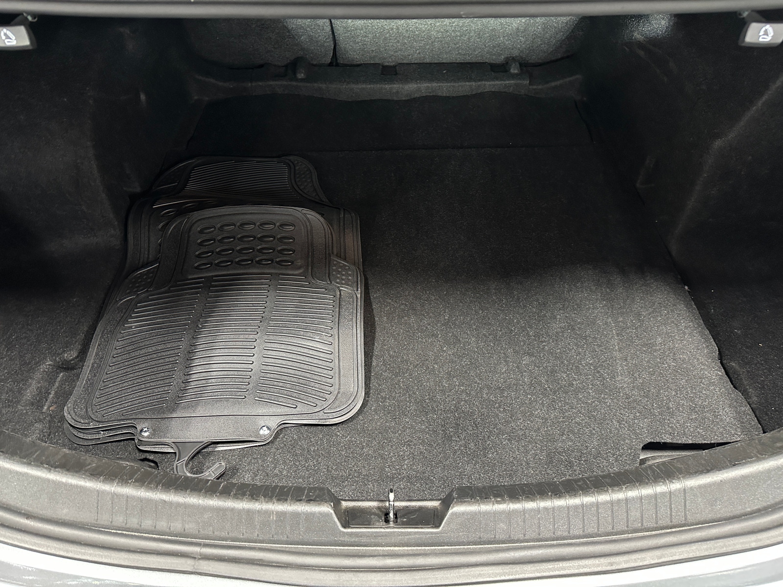 Thumbnail: 2024 Chevrolet Malibu - 7