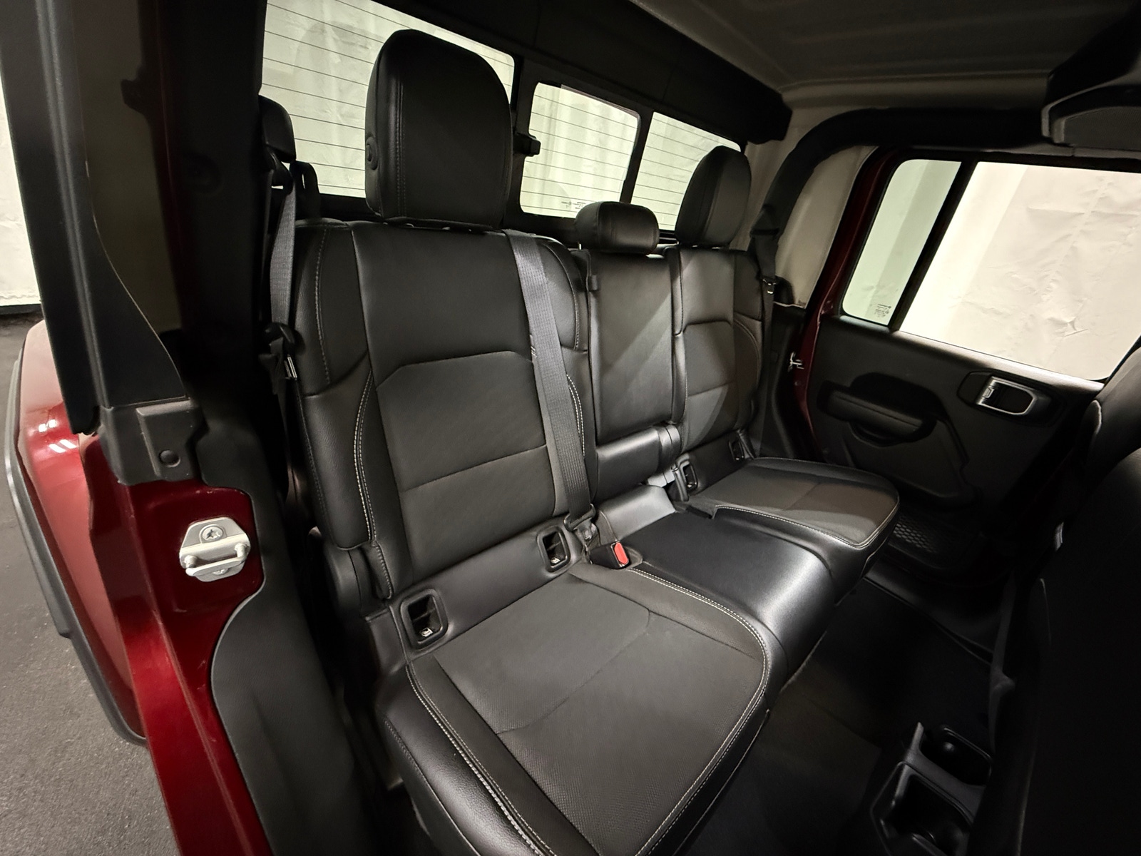 Thumbnail: 2021 Jeep Gladiator - 6