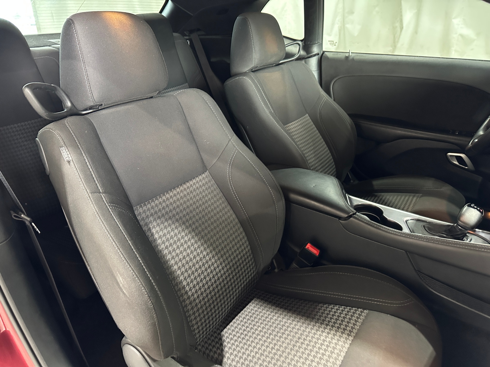 Thumbnail: 2017 Dodge Challenger - 2