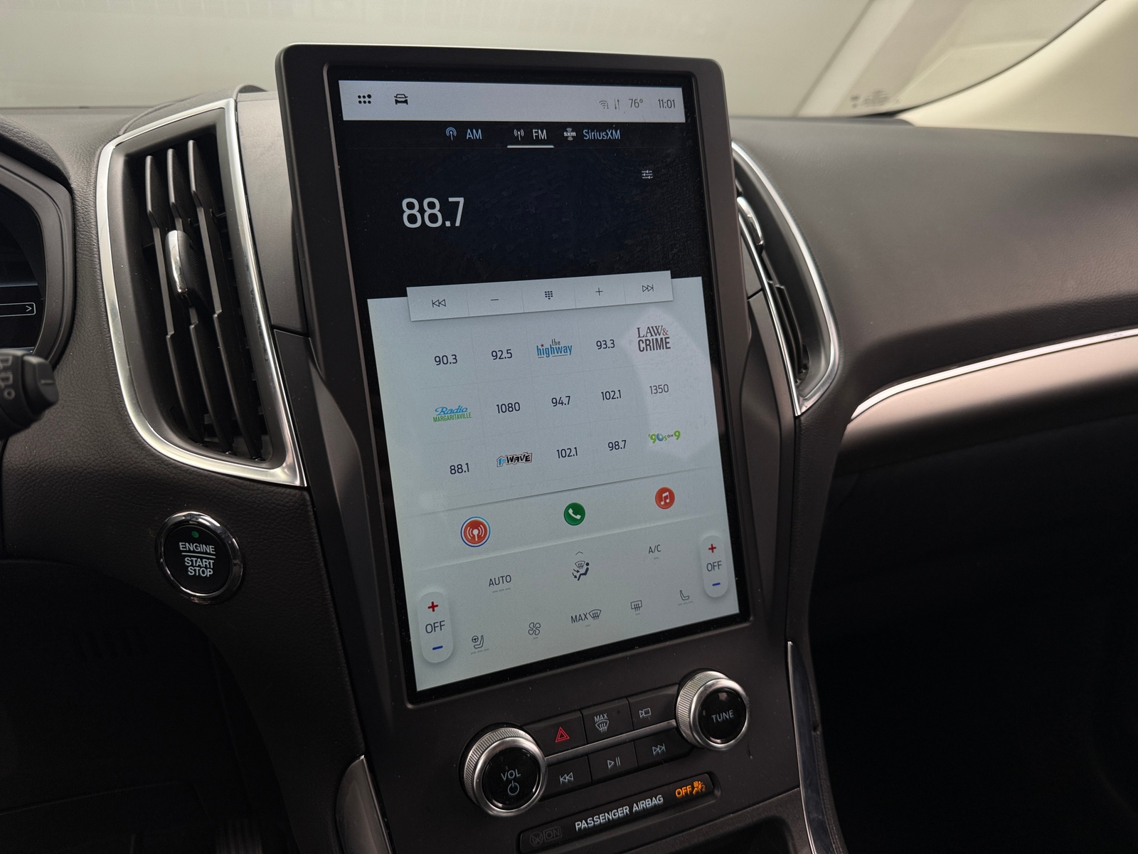 Thumbnail: 2024 Ford Edge - 3