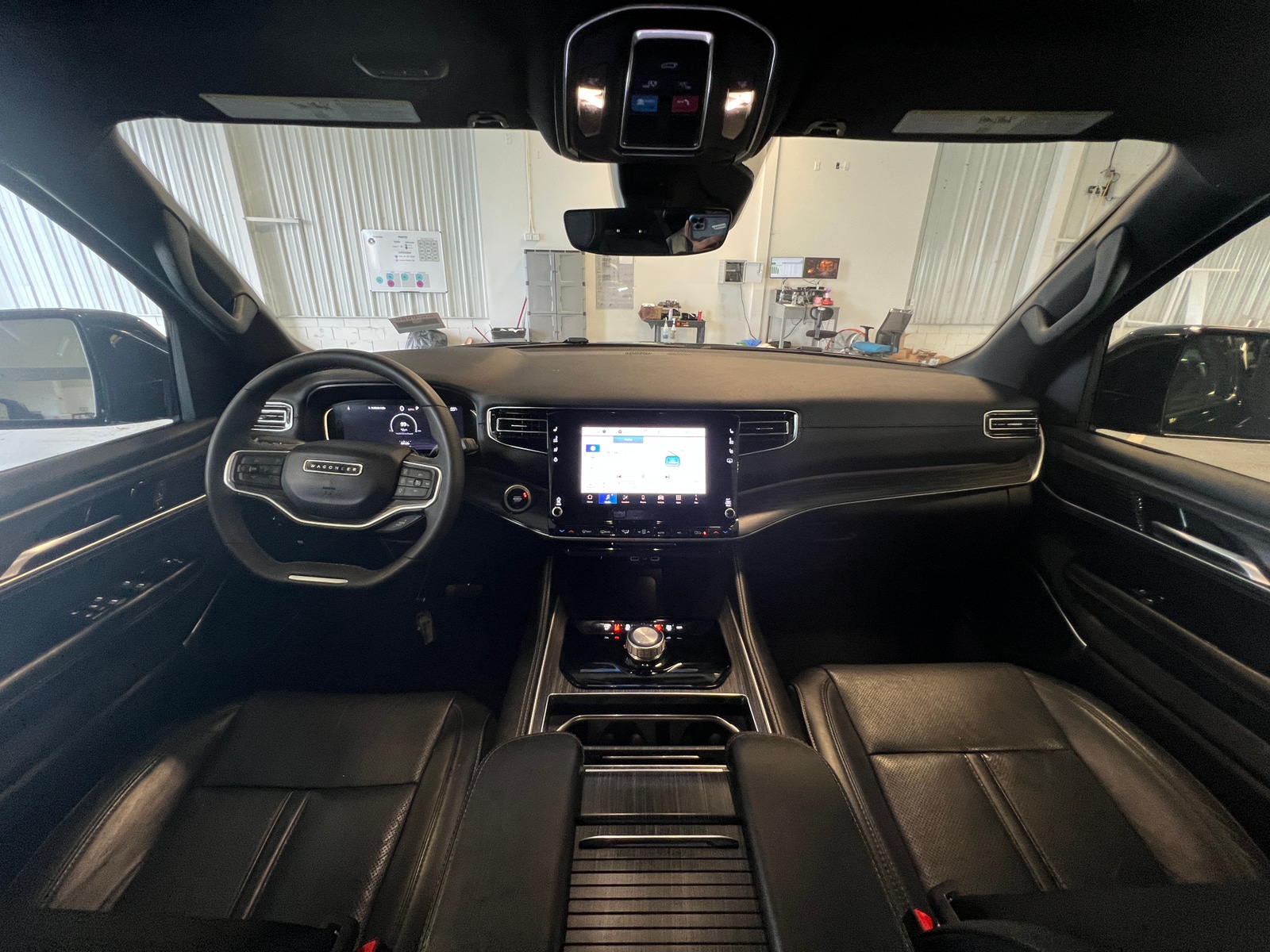 Thumbnail: 2024 Jeep Wagoneer - 2