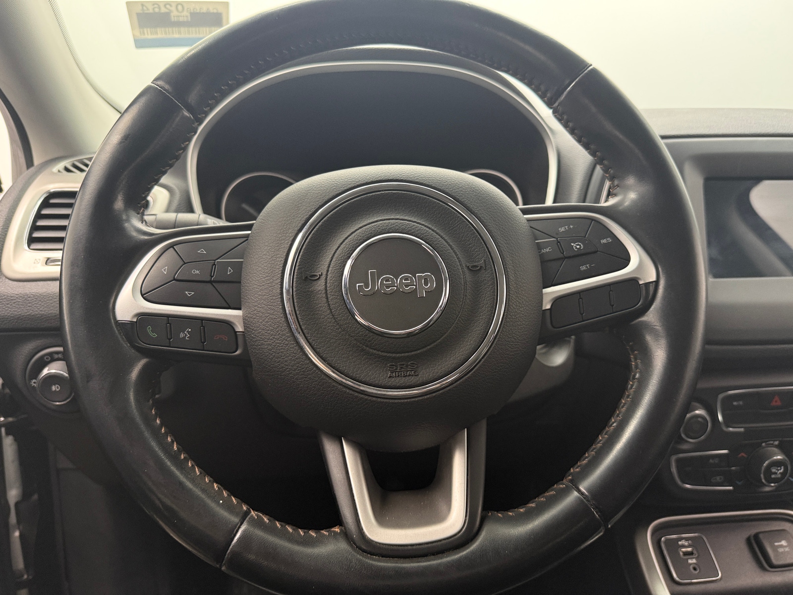 Thumbnail: 2020 Jeep Compass - 4