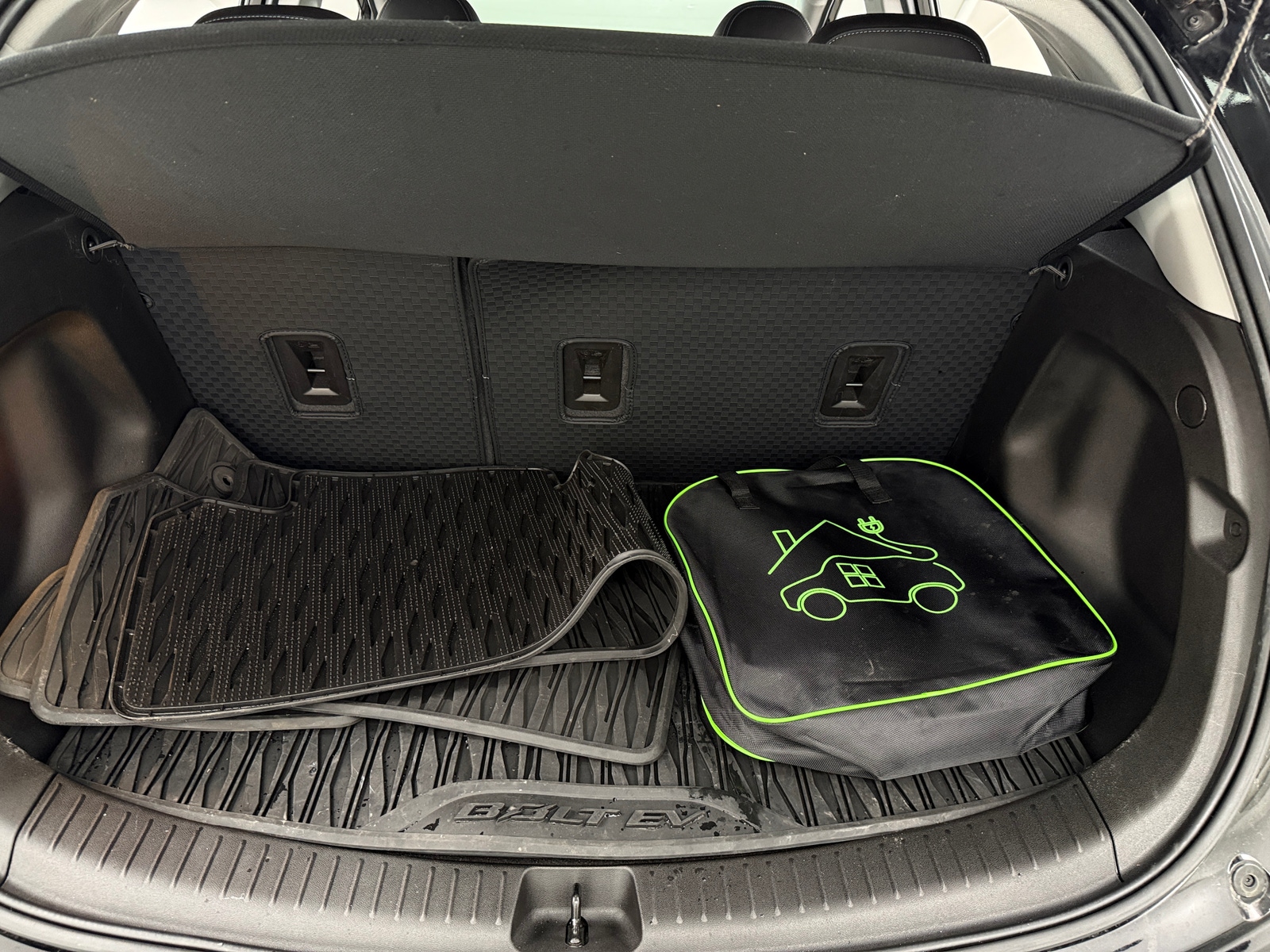 Thumbnail: 2023 Chevrolet Bolt EV - 6