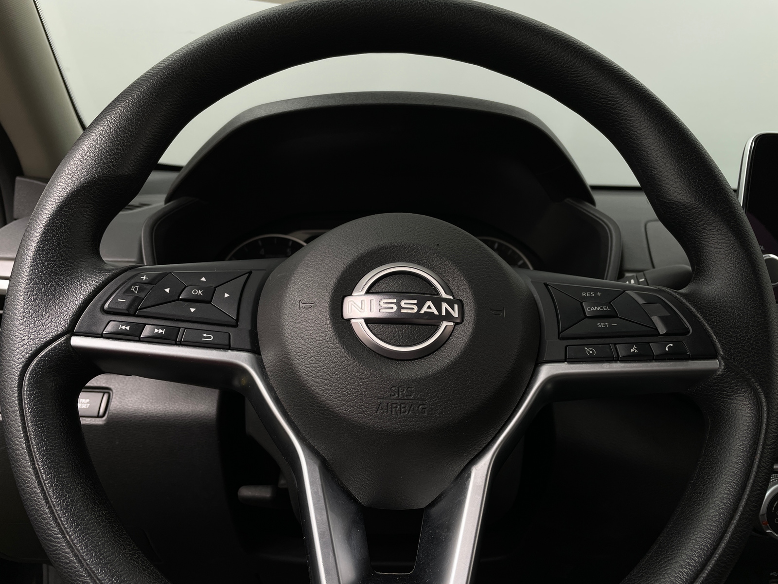 Thumbnail: 2024 Nissan Altima - 5