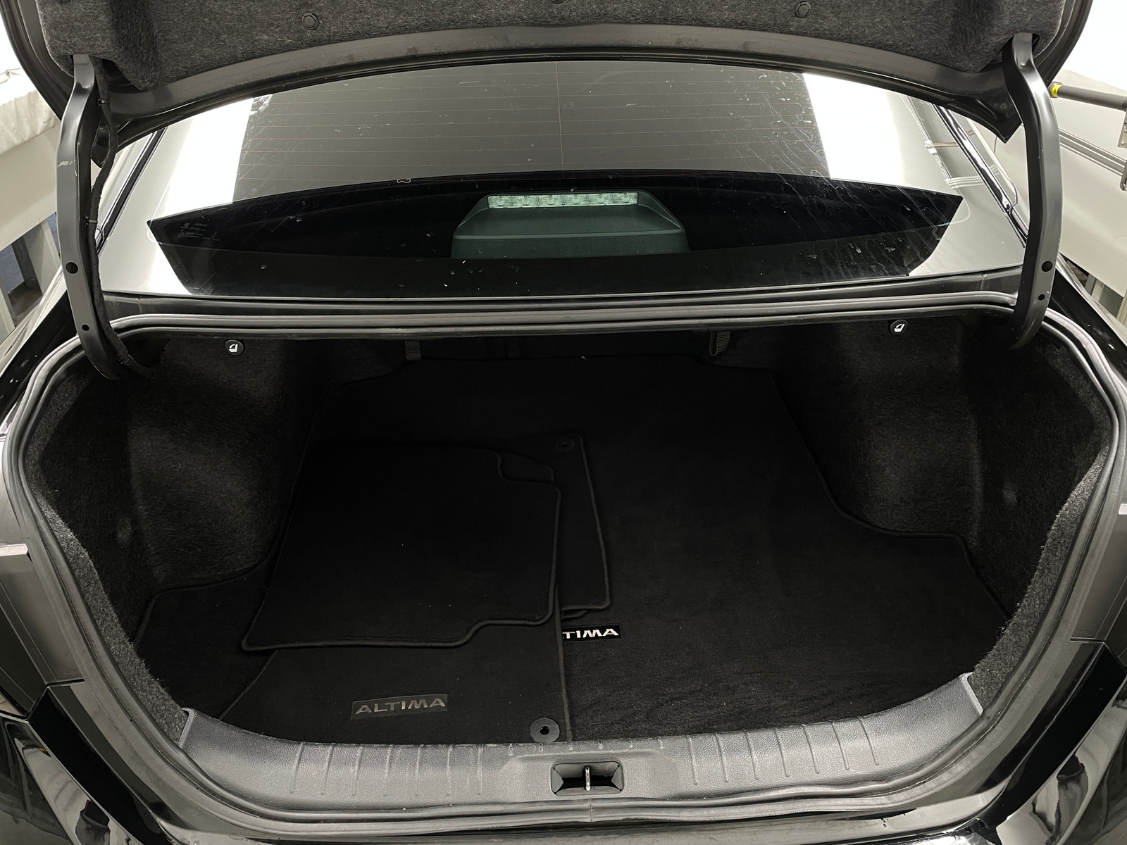 Thumbnail: 2024 Nissan Altima - 7