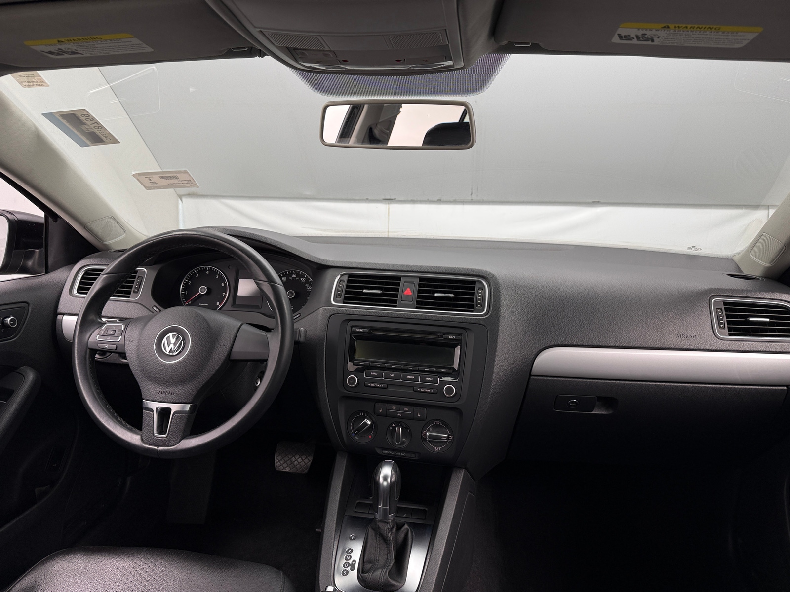 Thumbnail: 2013 Volkswagen Jetta - 2