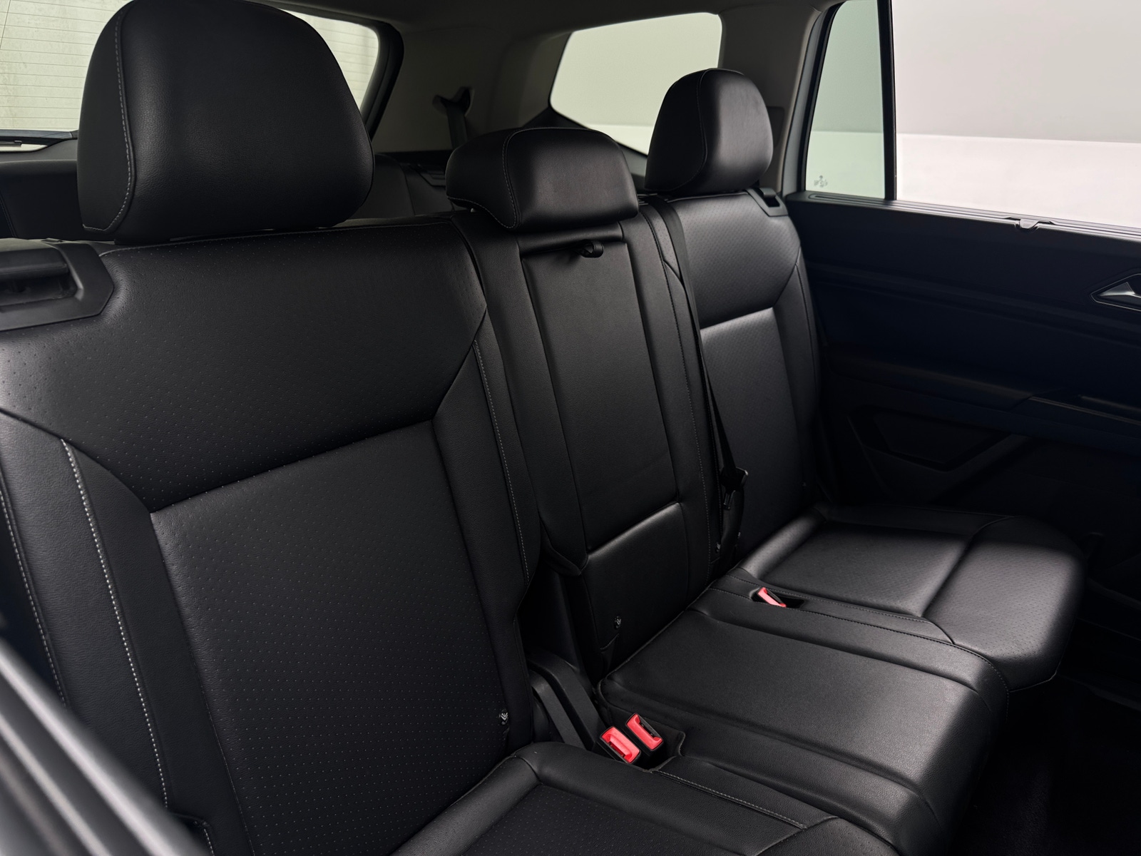 Thumbnail: 2018 Volkswagen Atlas - 5
