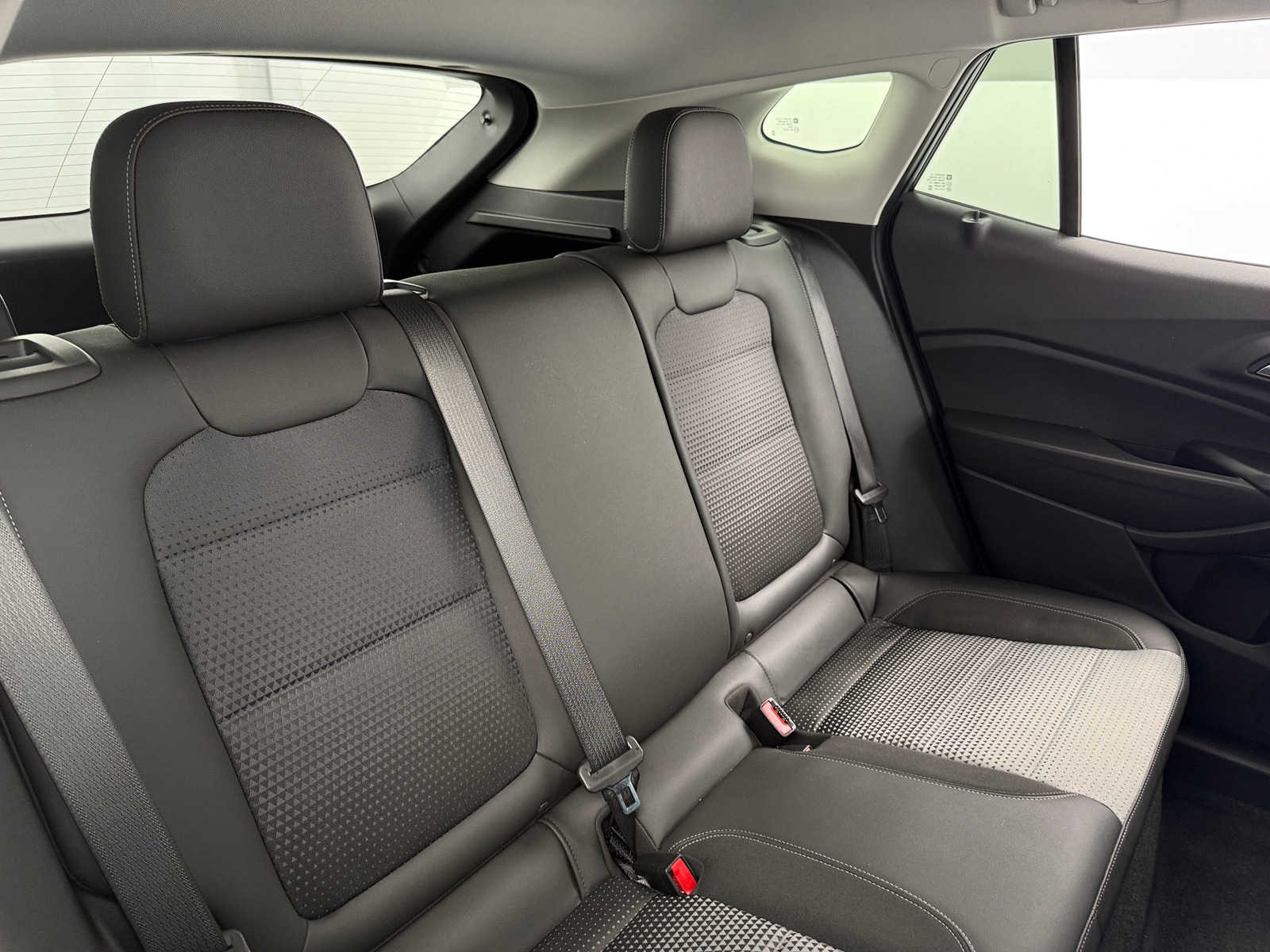 Thumbnail: 2024 Chevrolet Trax - 6