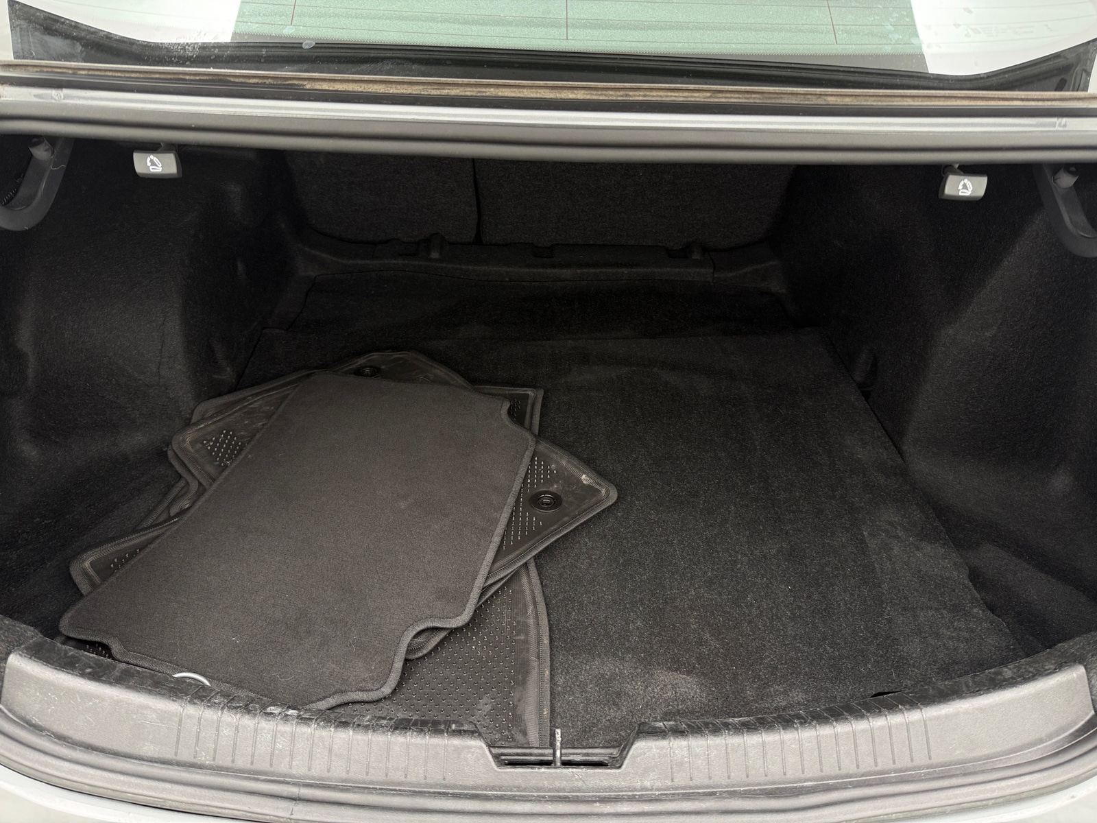 Thumbnail: 2024 Chevrolet Malibu - 7