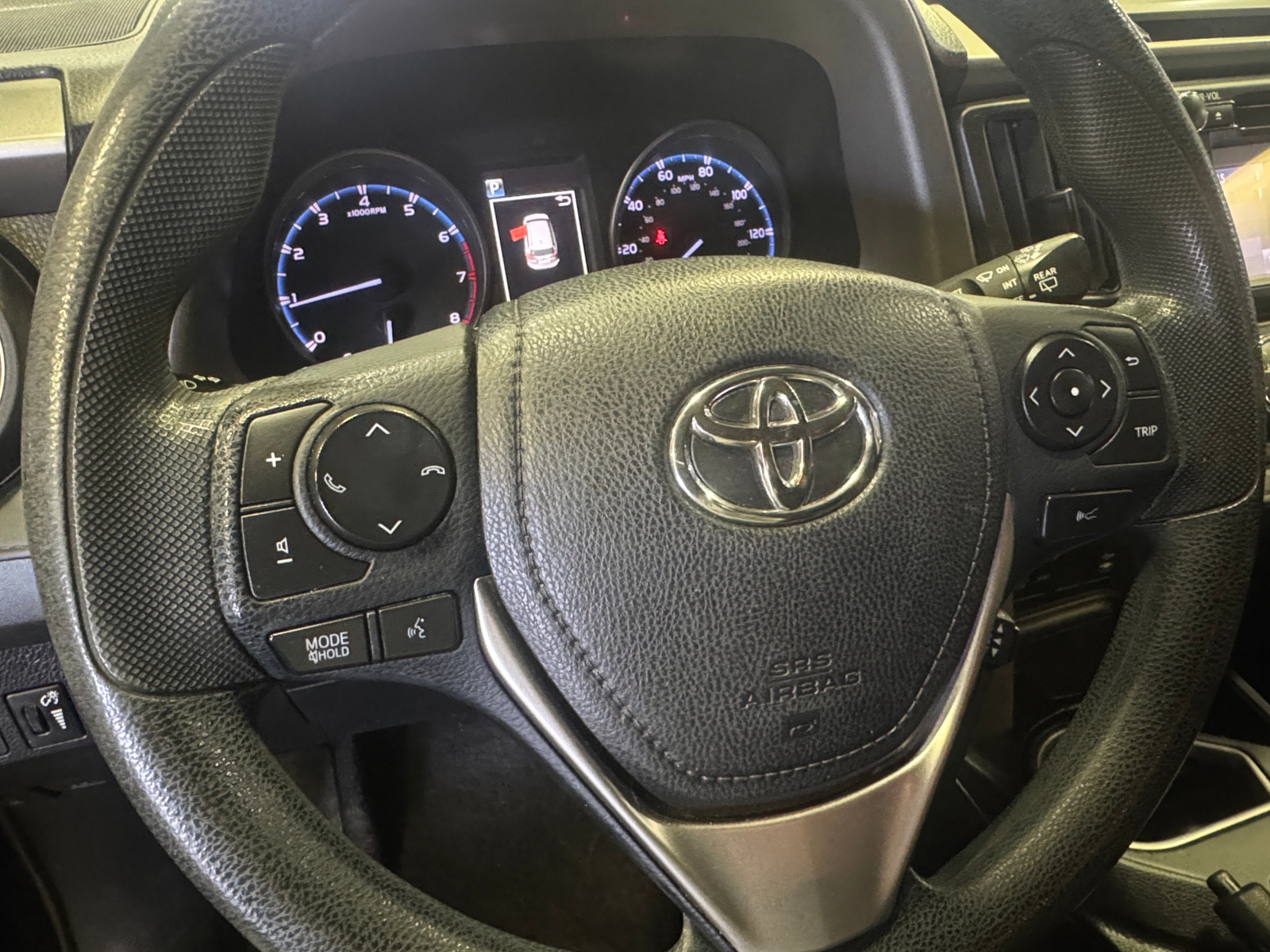 Thumbnail: 2018 Toyota RAV4 - 5
