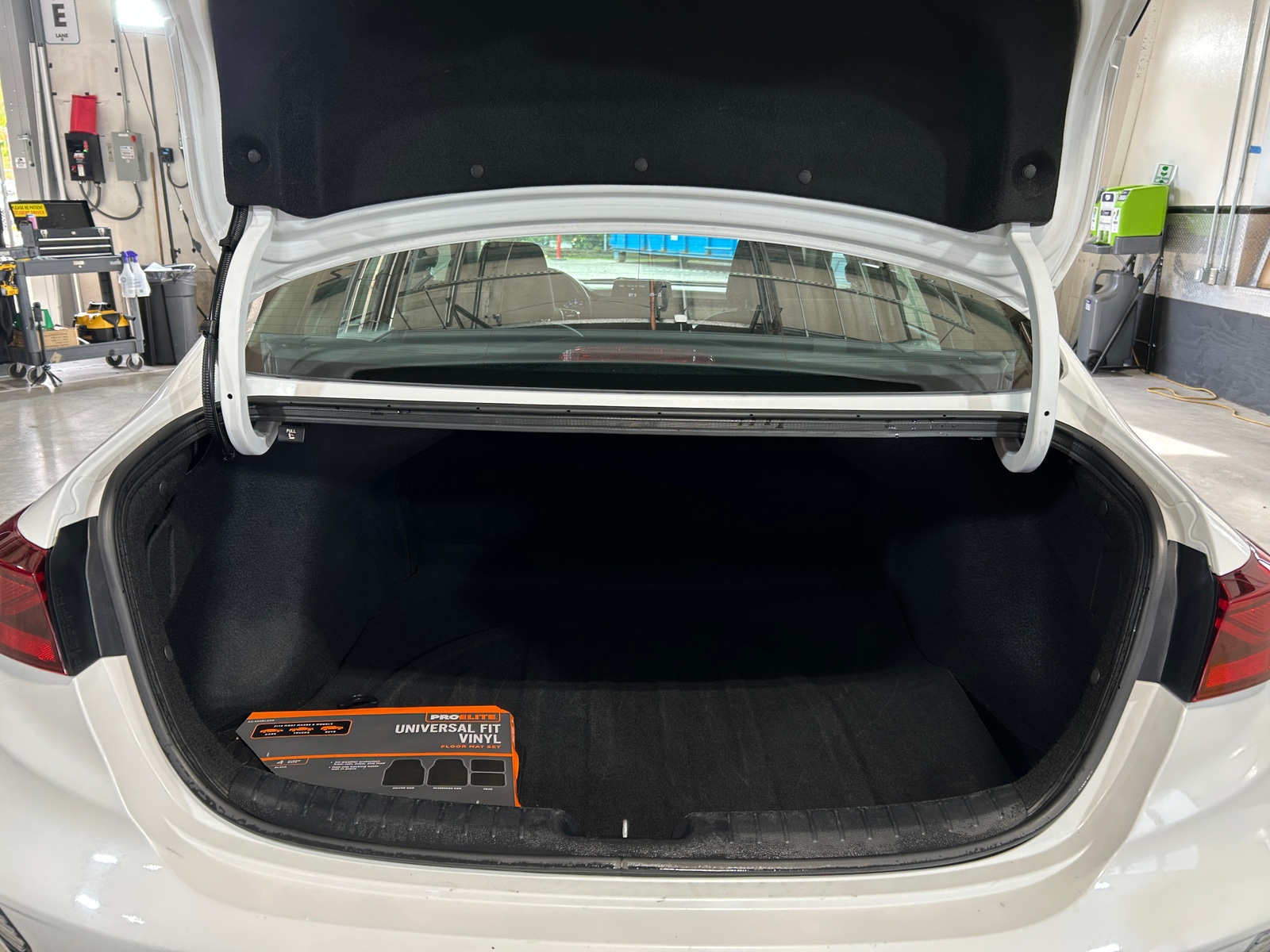 Thumbnail: 2024 Kia Forte - 7