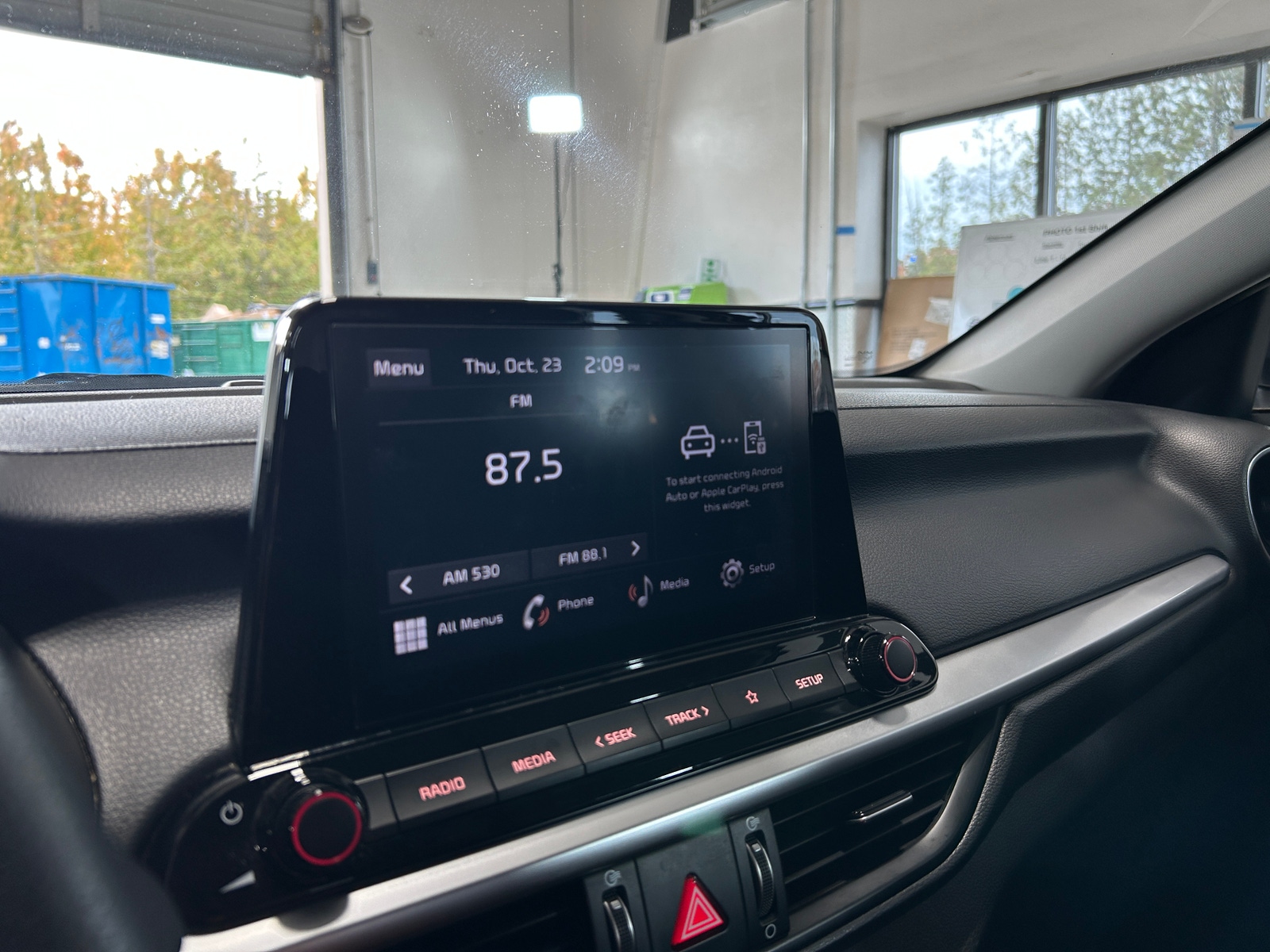 Thumbnail: 2024 Kia Forte - 4