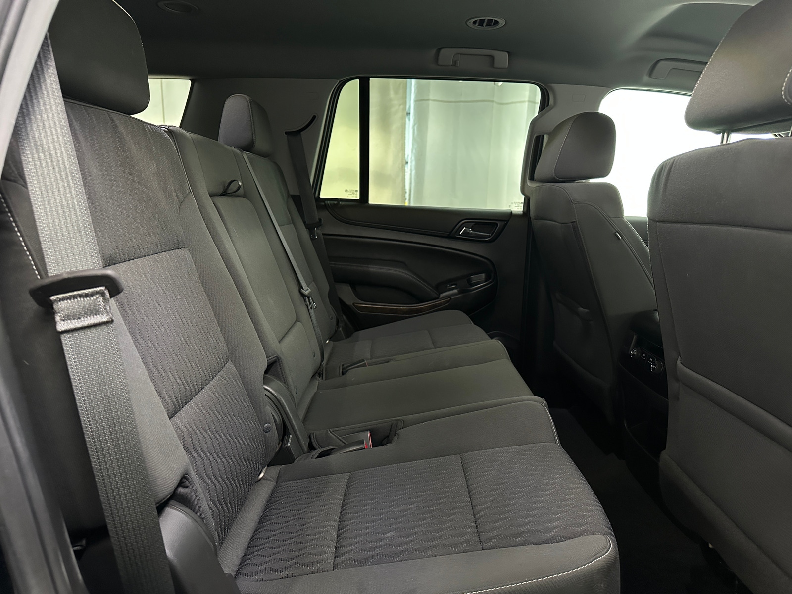 Thumbnail: 2019 Chevrolet Tahoe - 6