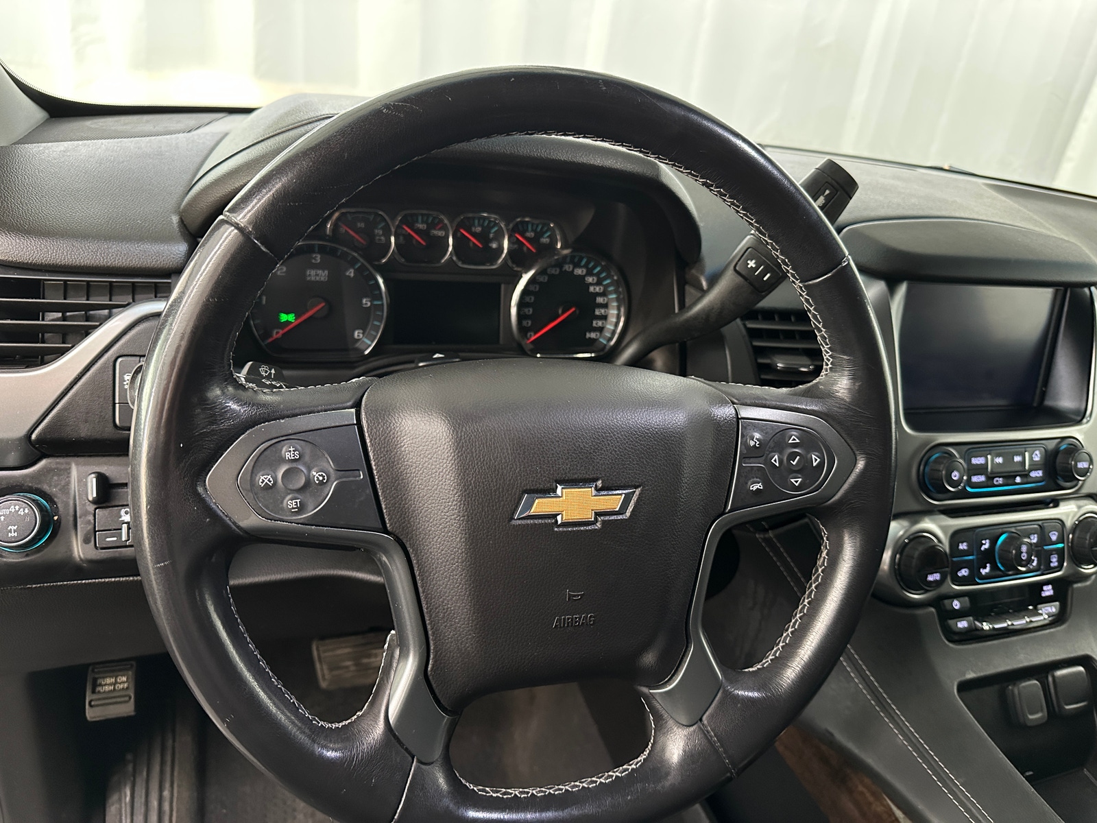 Thumbnail: 2019 Chevrolet Tahoe - 5