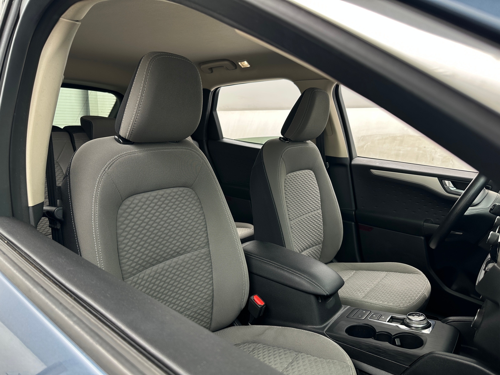 Thumbnail: 2020 Ford Escape - 2