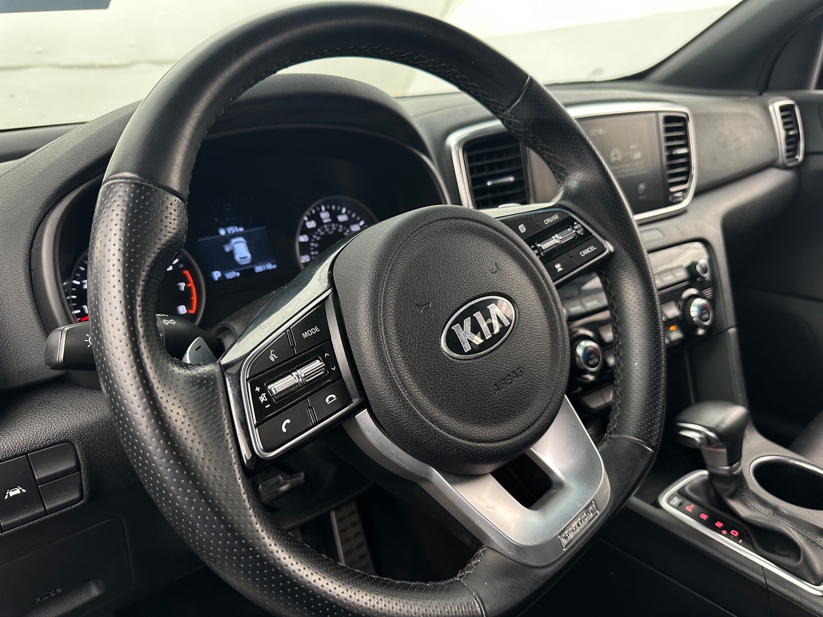 Thumbnail: 2022 Kia Sportage - 4