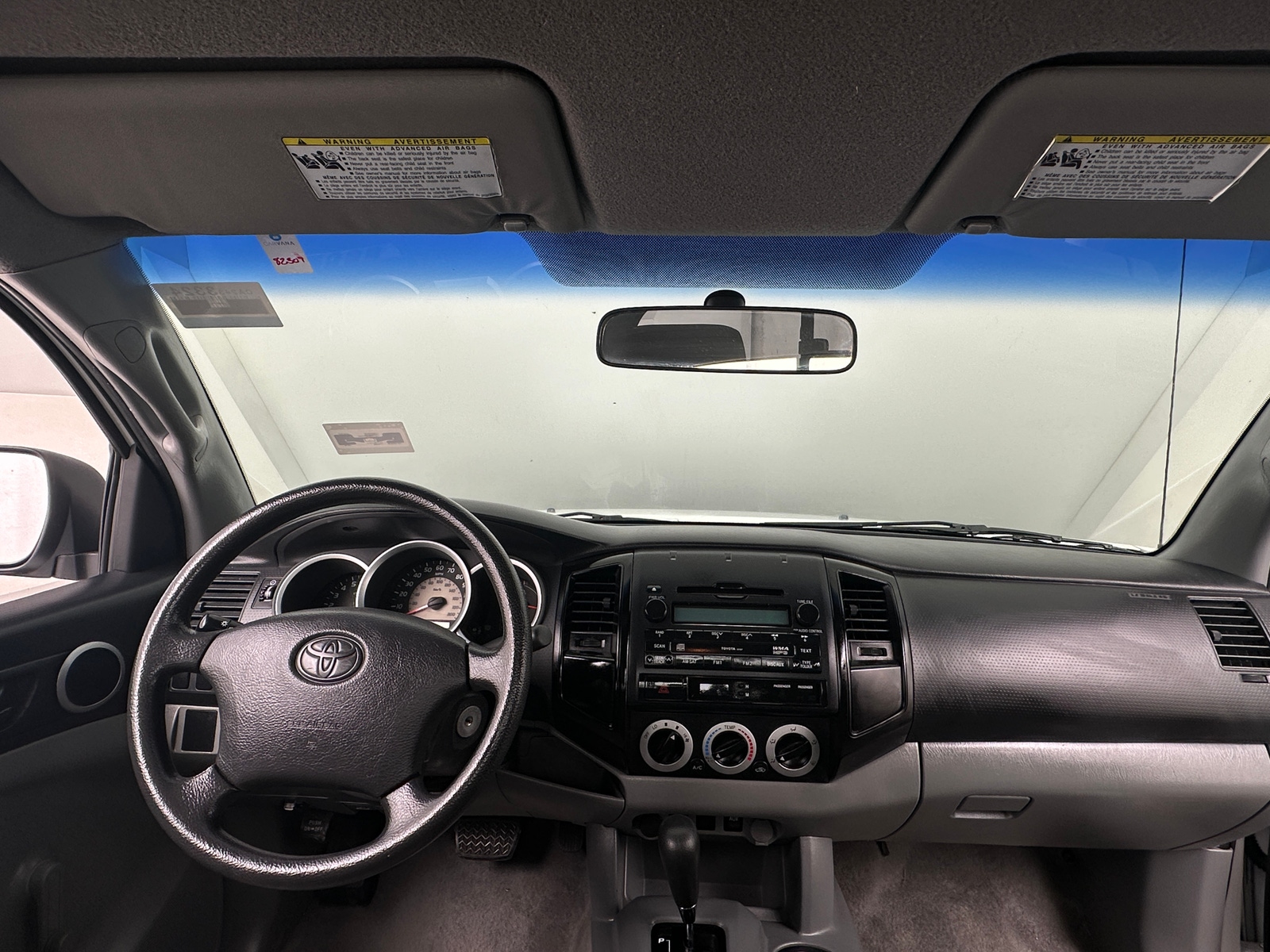 Thumbnail: 2010 Toyota Tacoma - 3