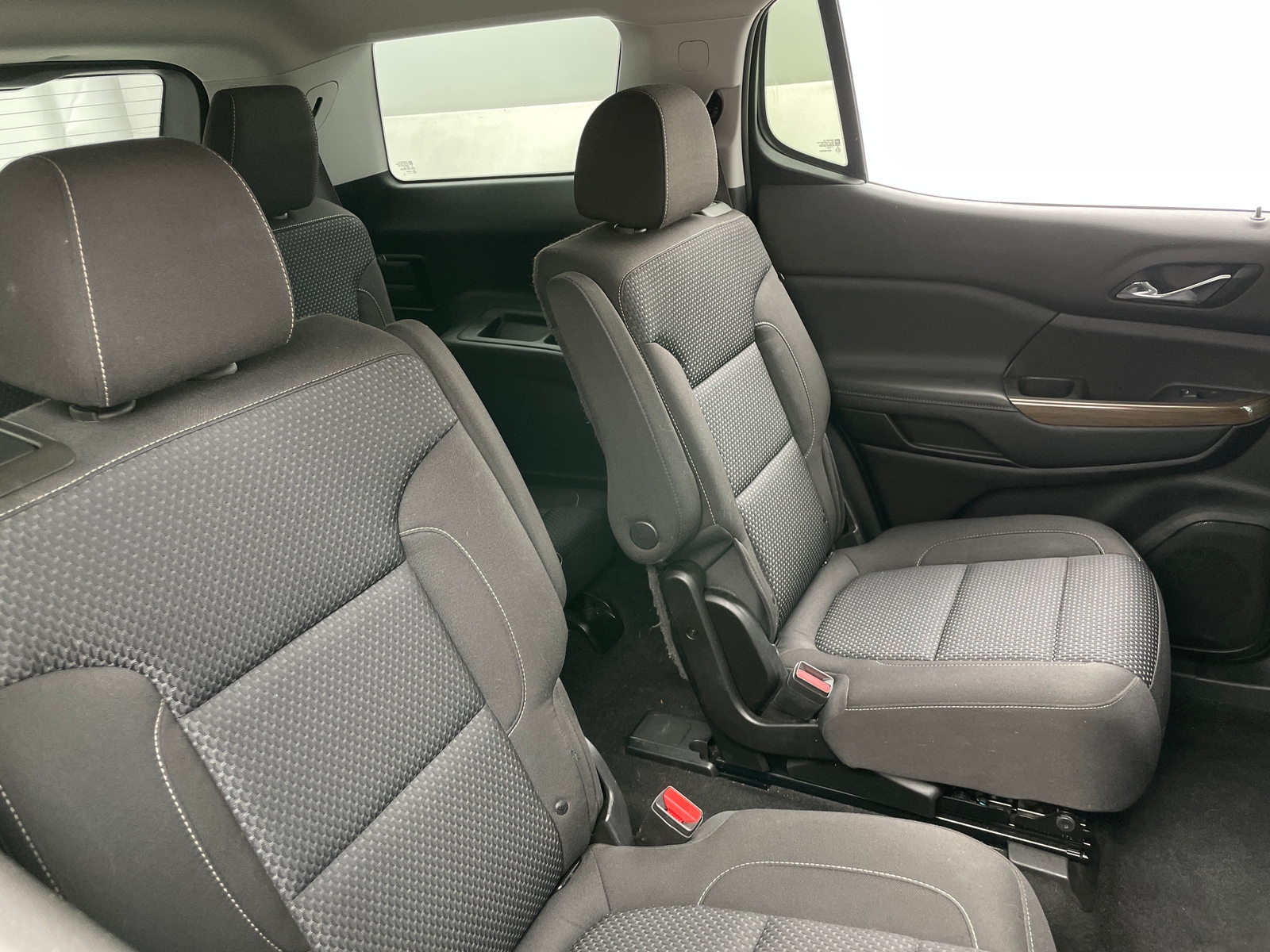 Thumbnail: 2021 GMC Acadia - 6