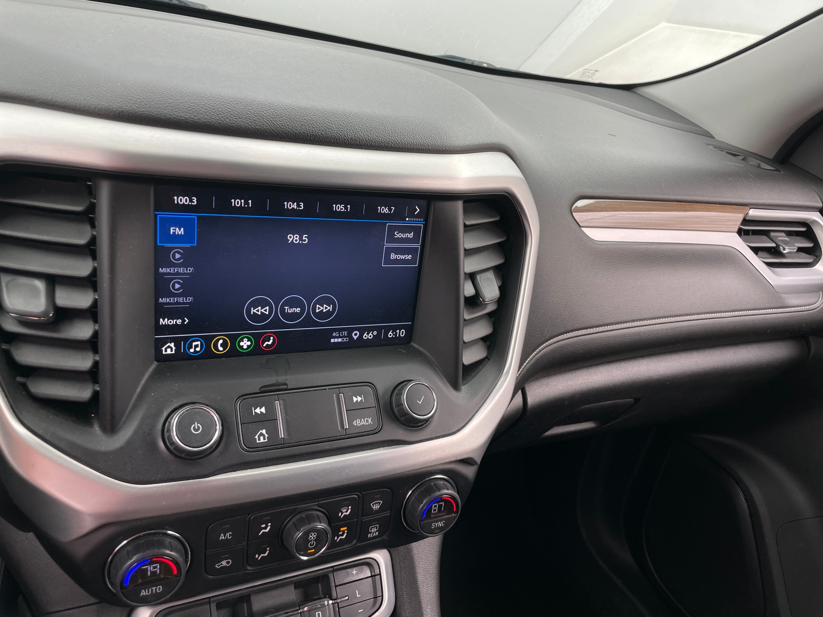 Thumbnail: 2021 GMC Acadia - 4