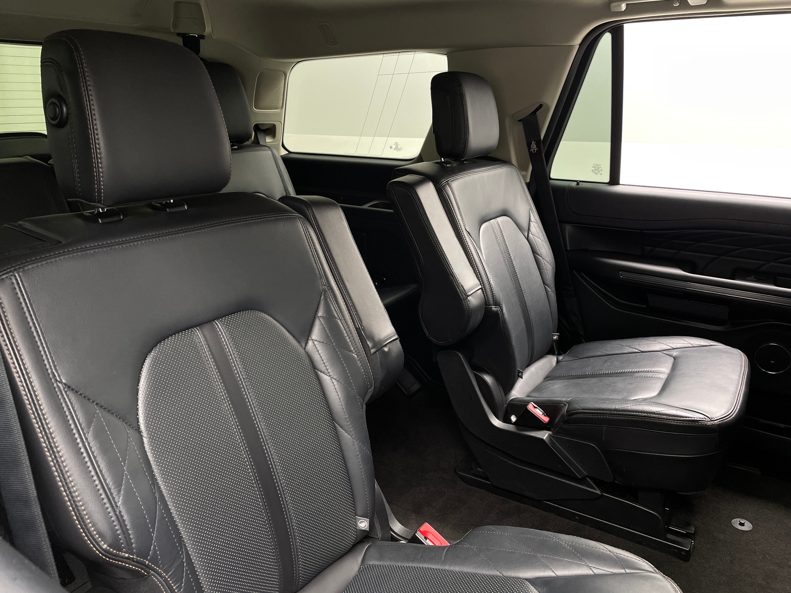 Thumbnail: 2020 Ford Expedition - 5