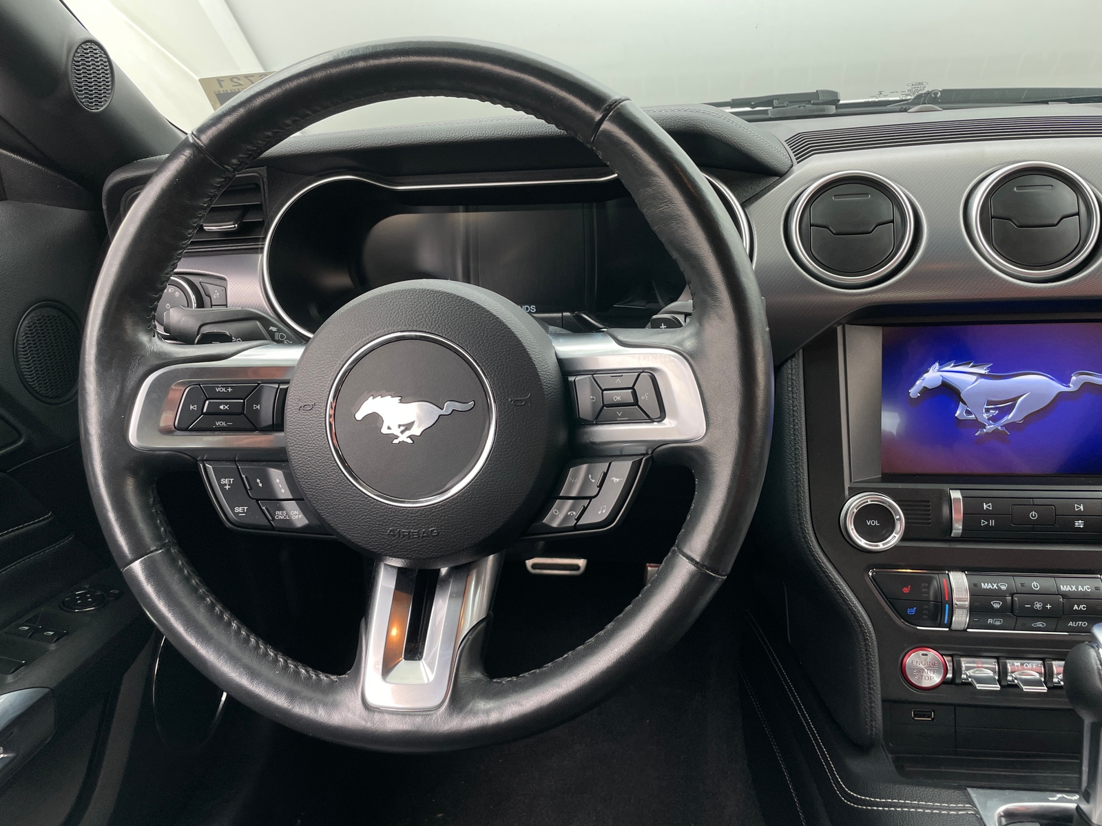 Thumbnail: 2019 Ford Mustang - 4