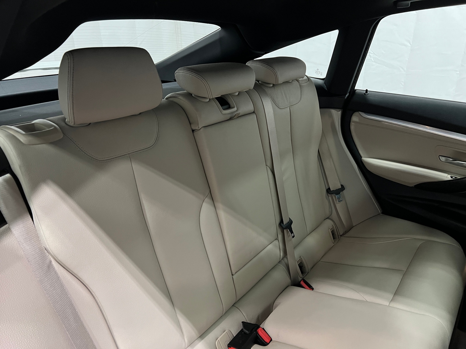 Thumbnail: 2017 BMW 3 Series - 5