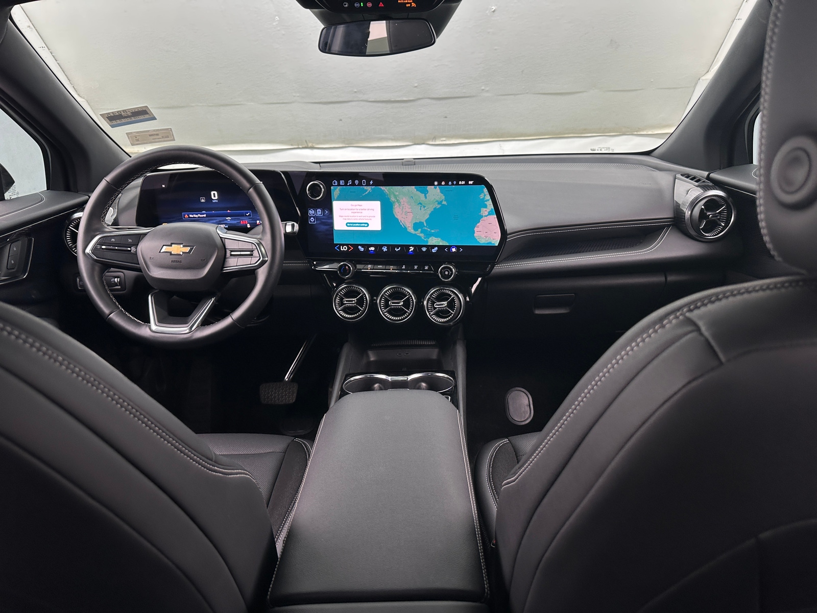 Thumbnail: 2024 Chevrolet Blazer EV - 3