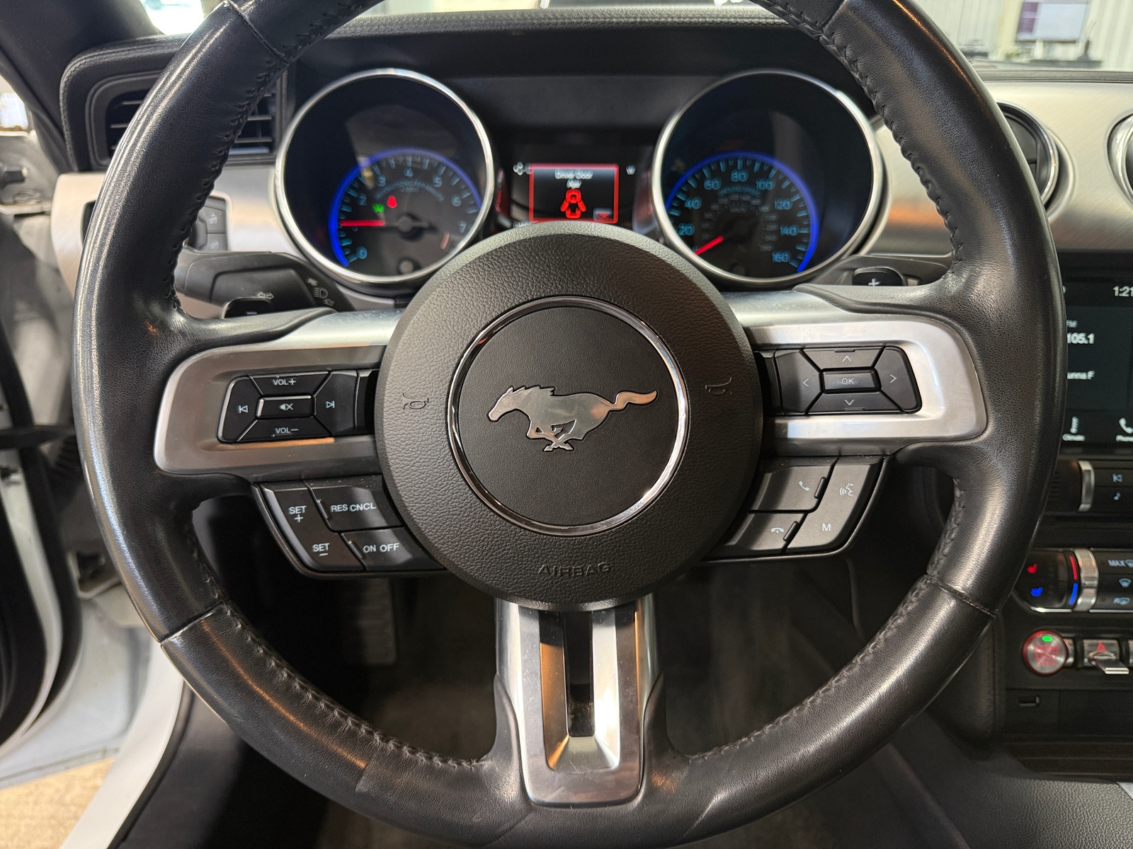 Thumbnail: 2018 Ford Mustang - 4