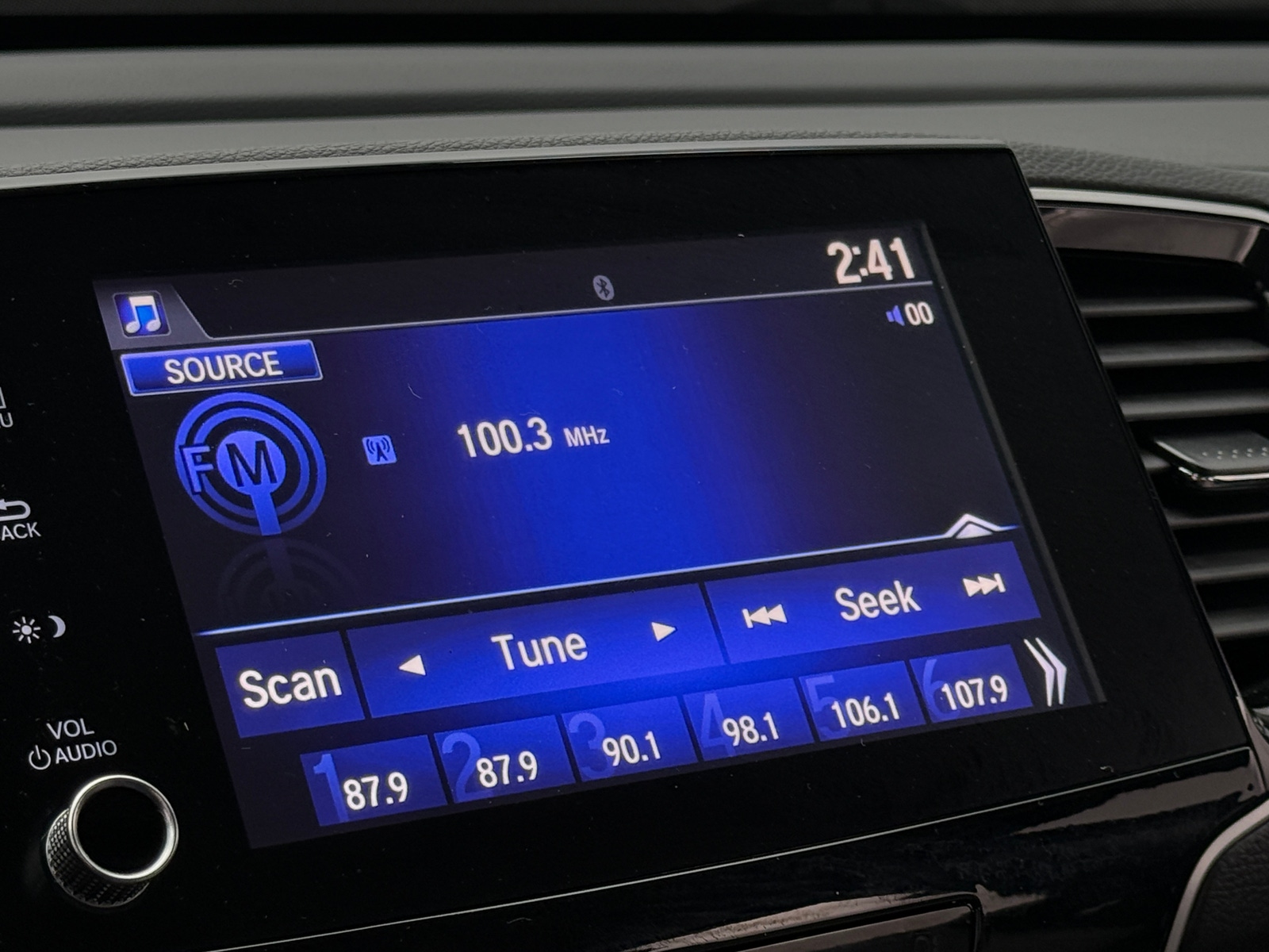 Thumbnail: 2023 Honda Ridgeline - 3