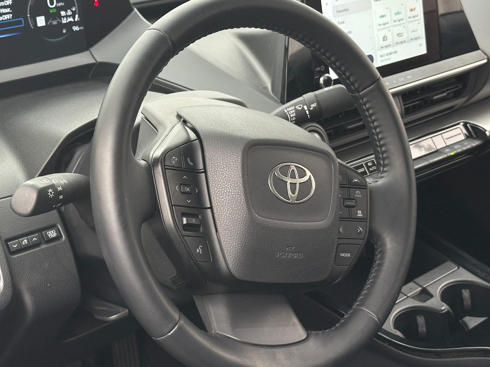 Thumbnail: 2023 Toyota Prius - 5