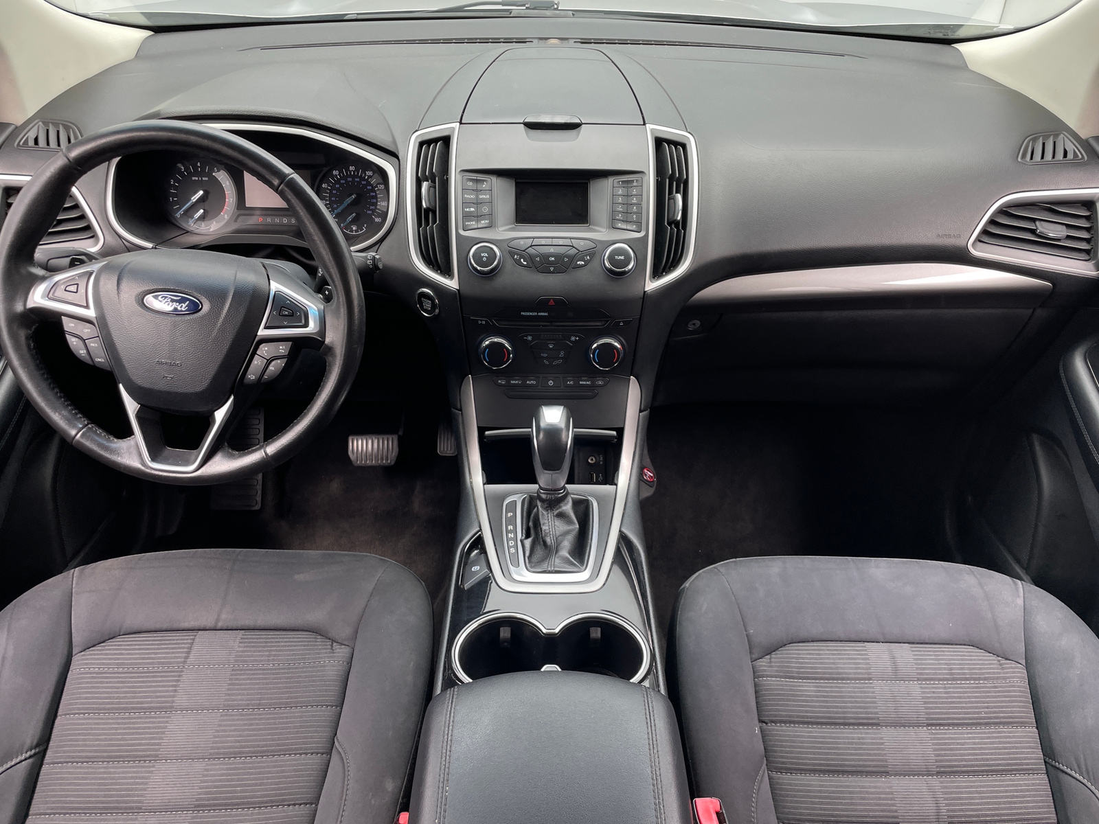 Thumbnail: 2015 Ford Edge - 3