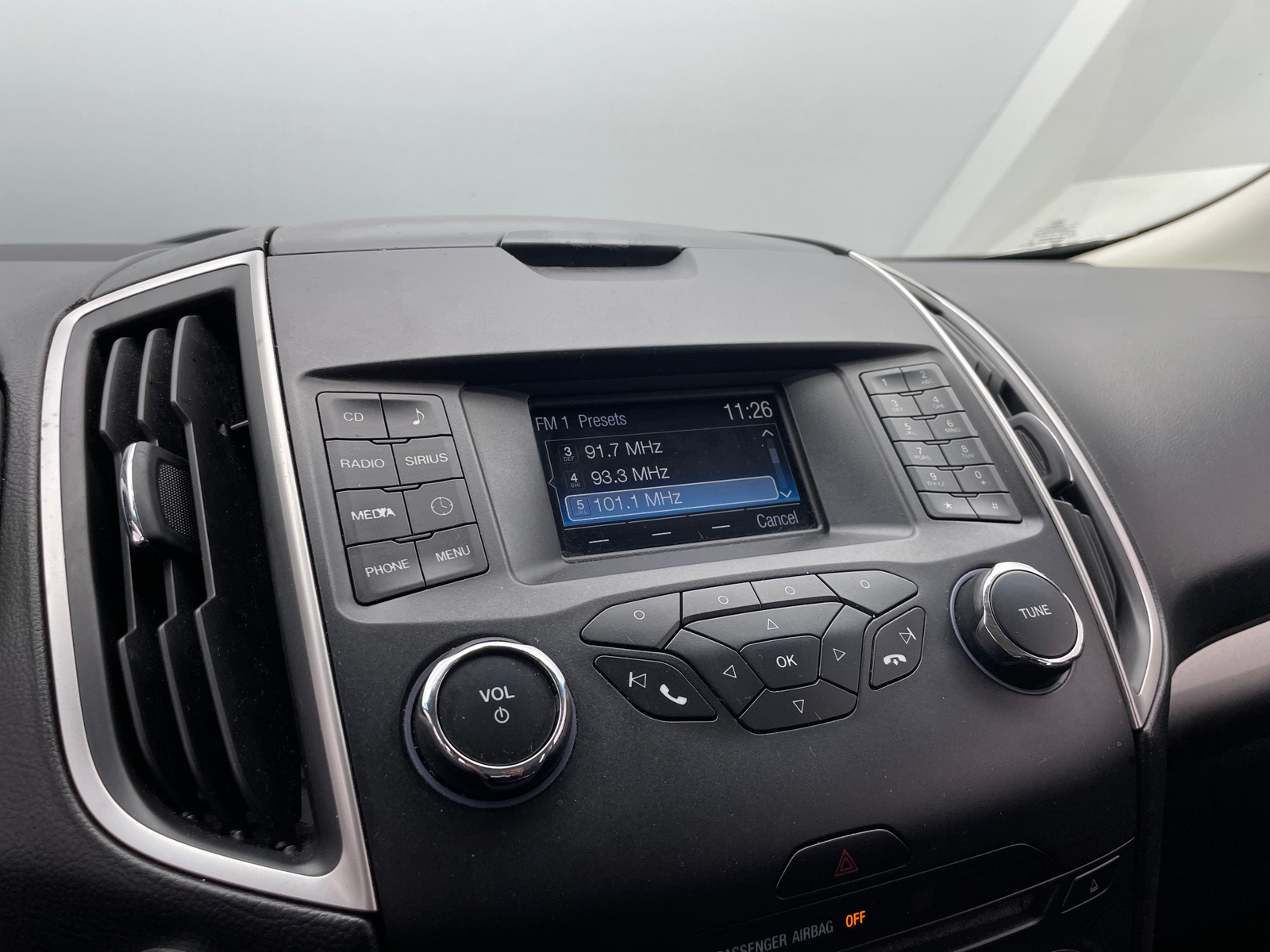 Thumbnail: 2015 Ford Edge - 4