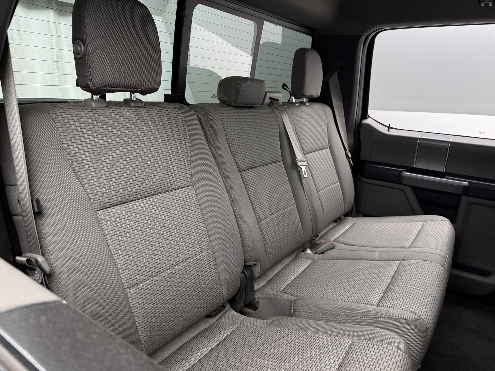 Thumbnail: 2015 Ford Econoline - 6