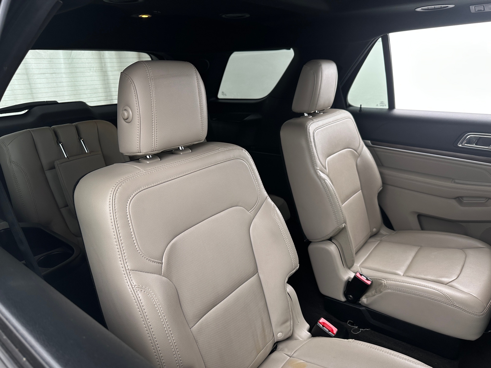 Thumbnail: 2018 Ford Explorer - 5