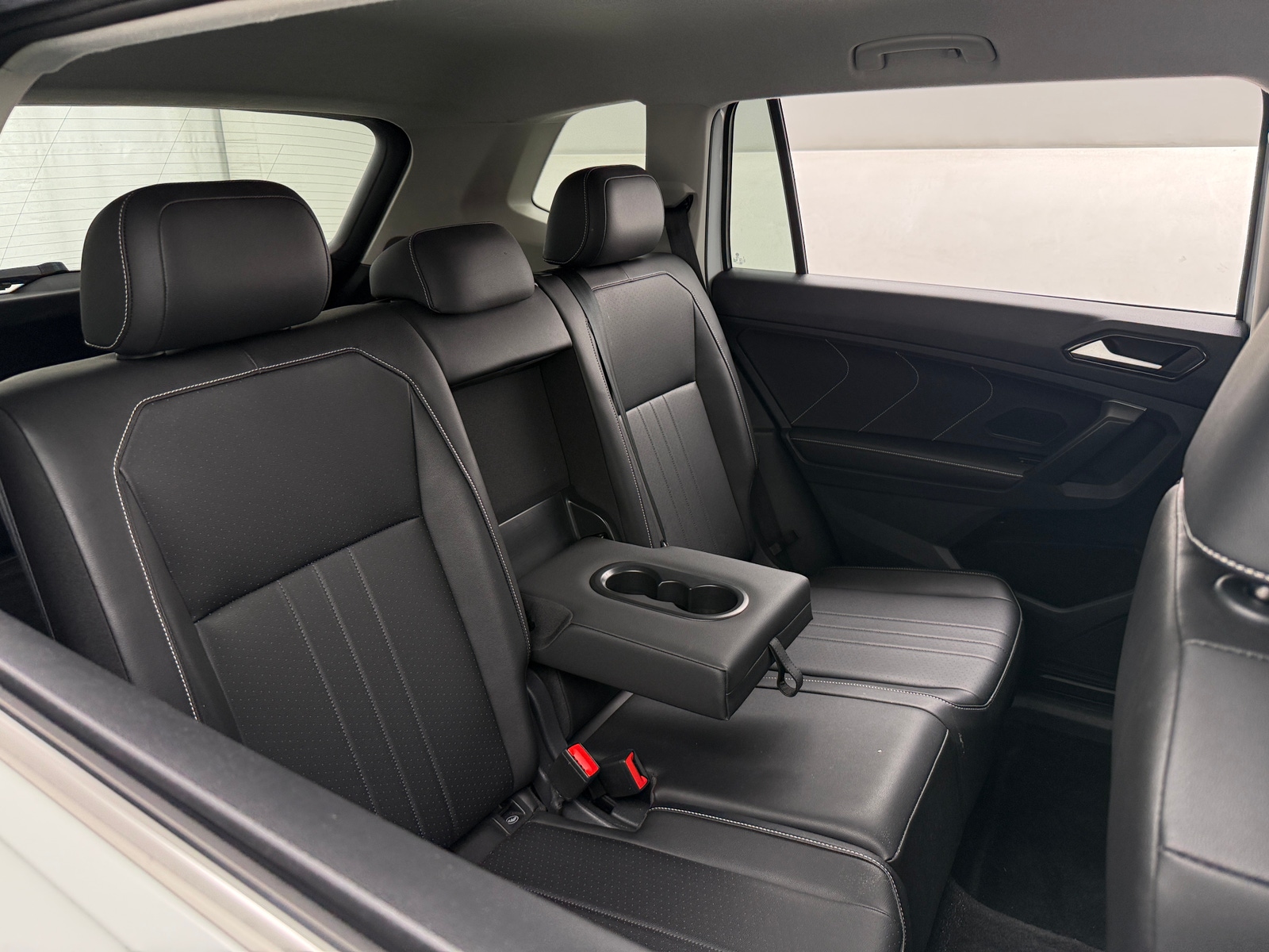 Thumbnail: 2024 Volkswagen Tiguan - 5