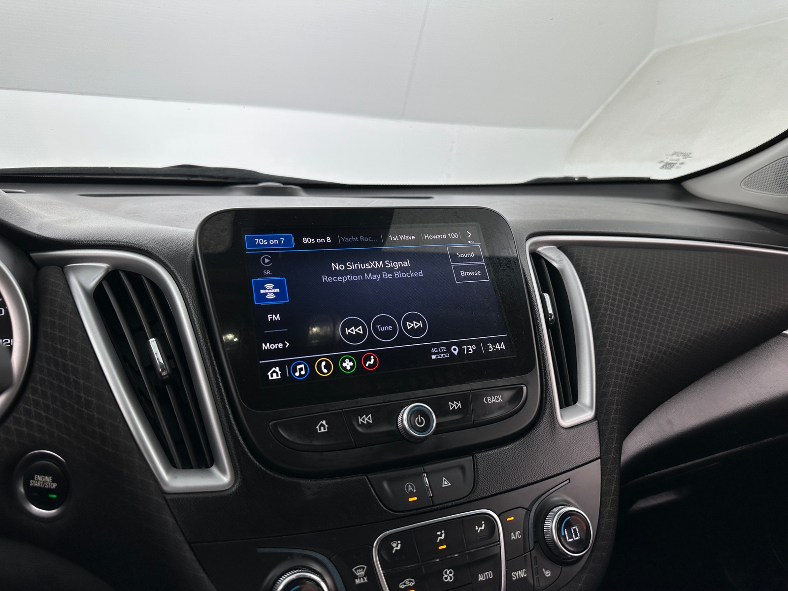 Thumbnail: 2023 Chevrolet Malibu - 4