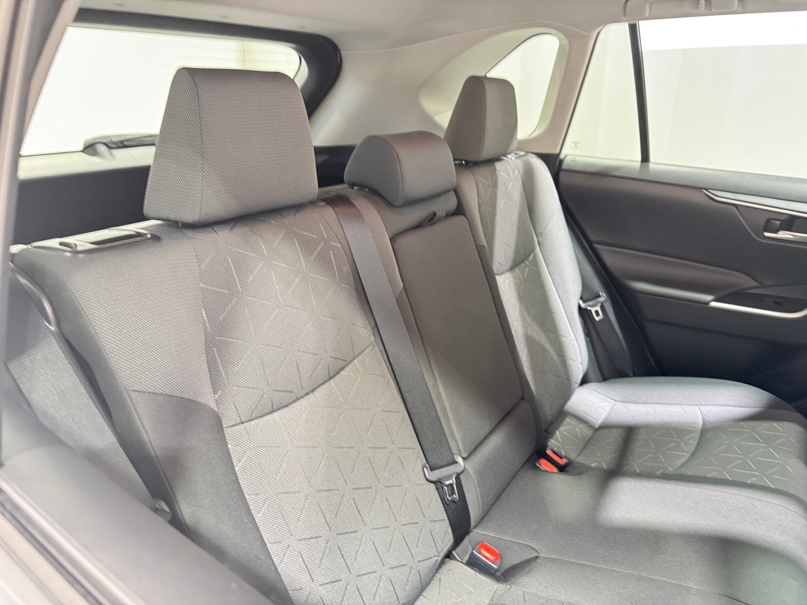 Thumbnail: 2020 Toyota RAV4 - 6