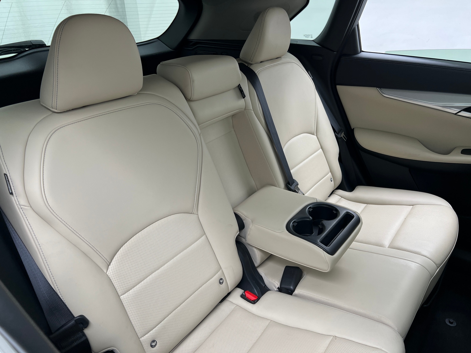 Thumbnail: 2021 INFINITI QX50 - 5