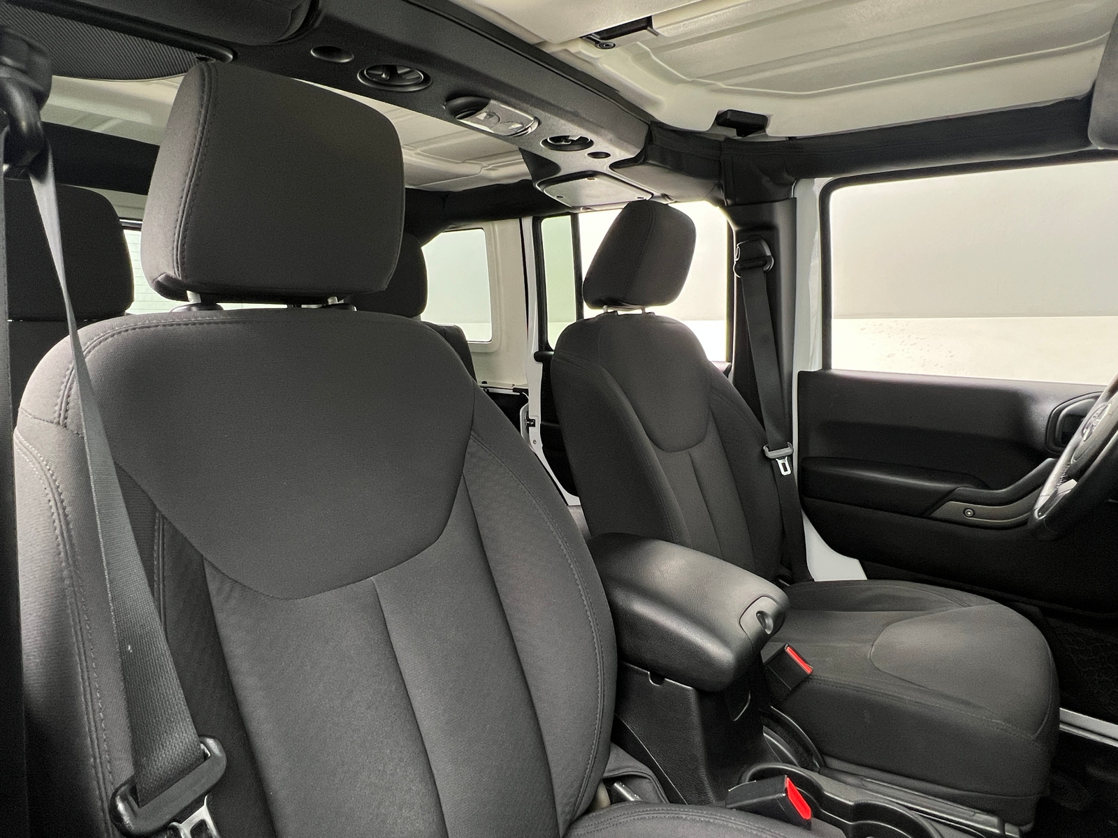 Thumbnail: 2015 Jeep Wrangler - 2