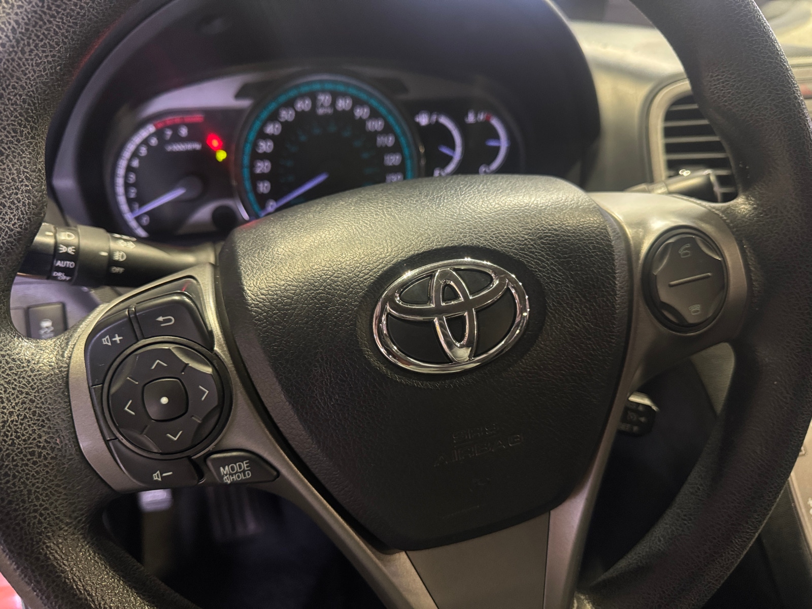 Thumbnail: 2013 Toyota Venza - 5