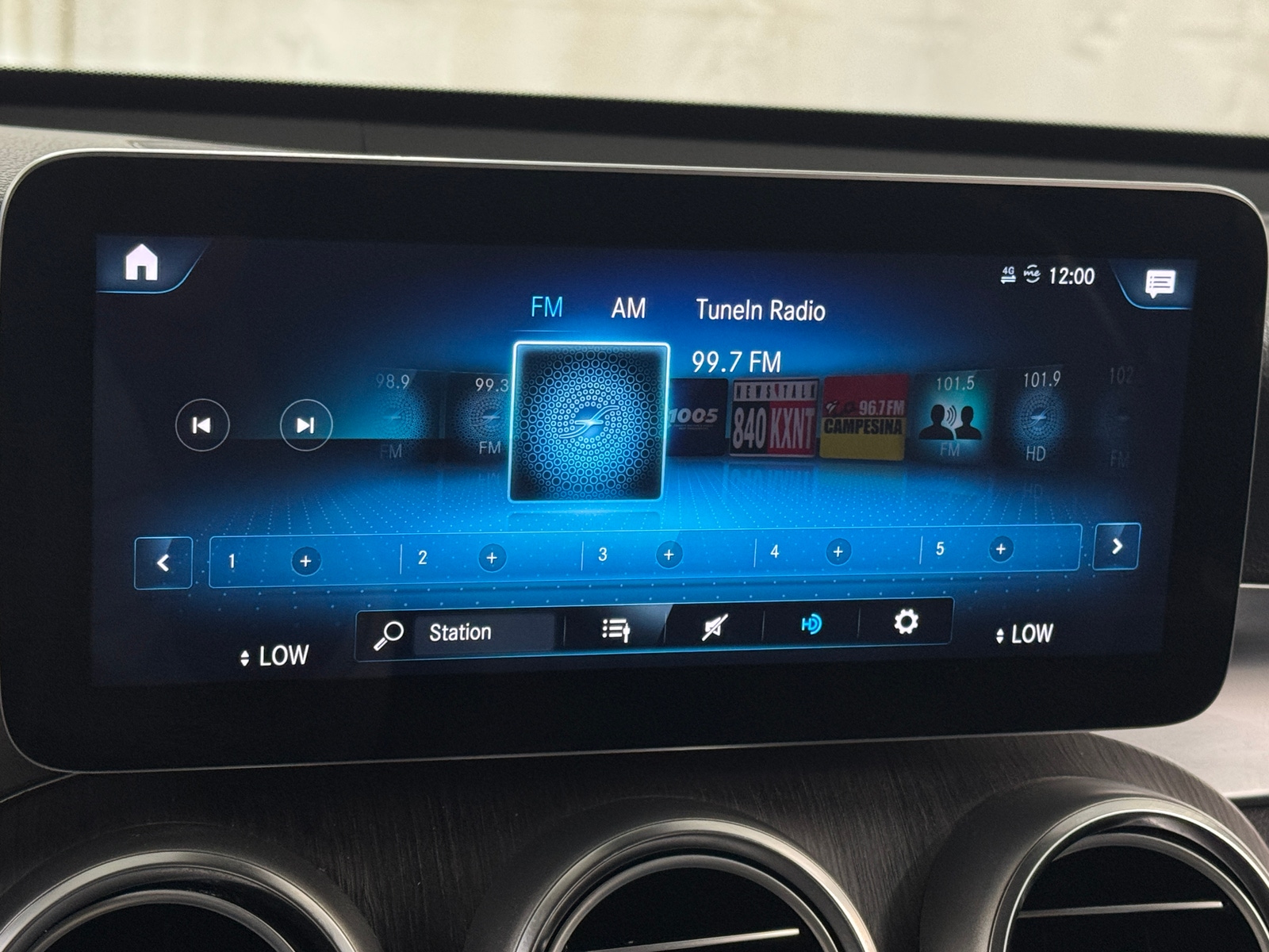 Thumbnail: 2022 Mercedes-Benz GLC - 3