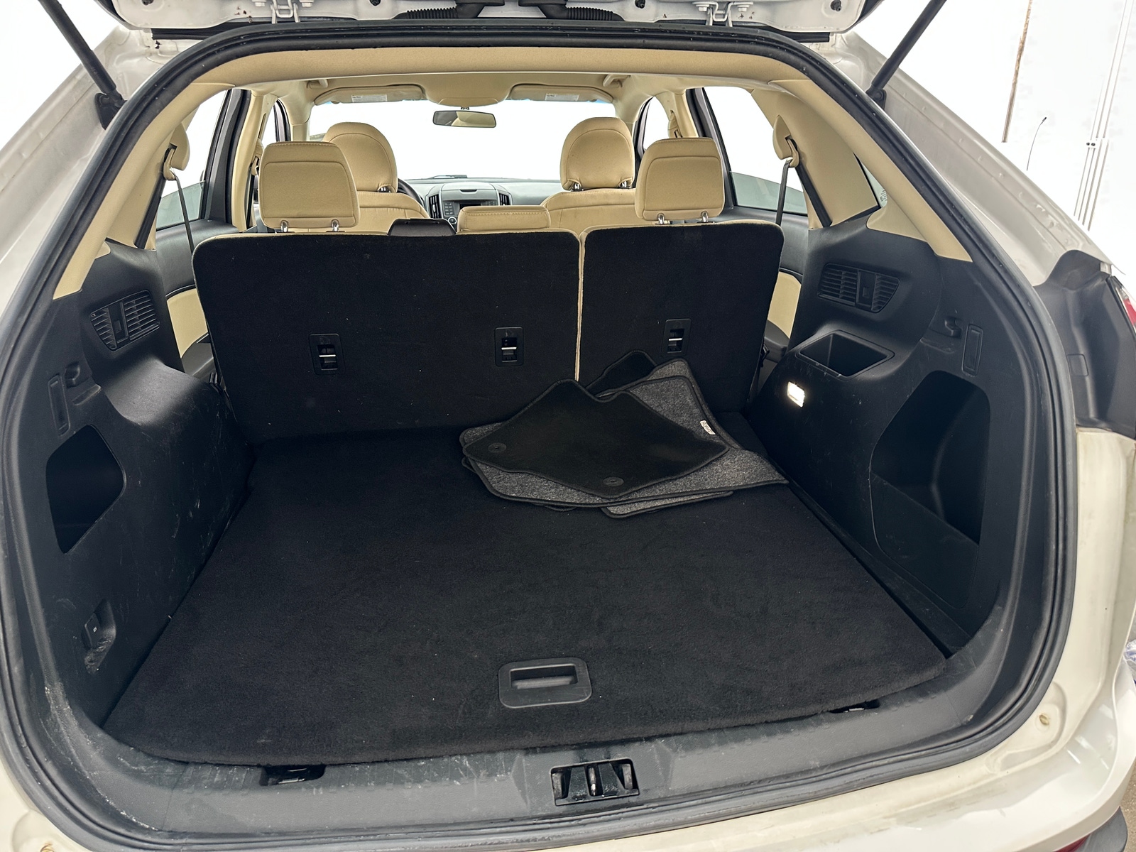 Thumbnail: 2018 Ford Edge - 7