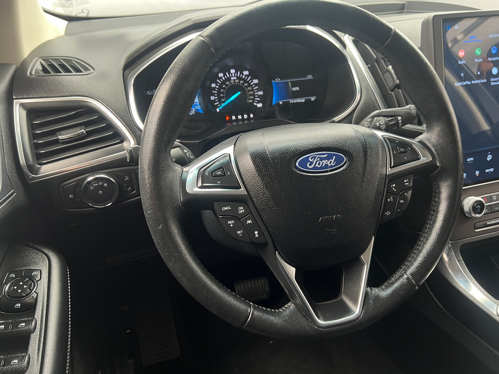 Thumbnail: 2021 Ford Edge - 4