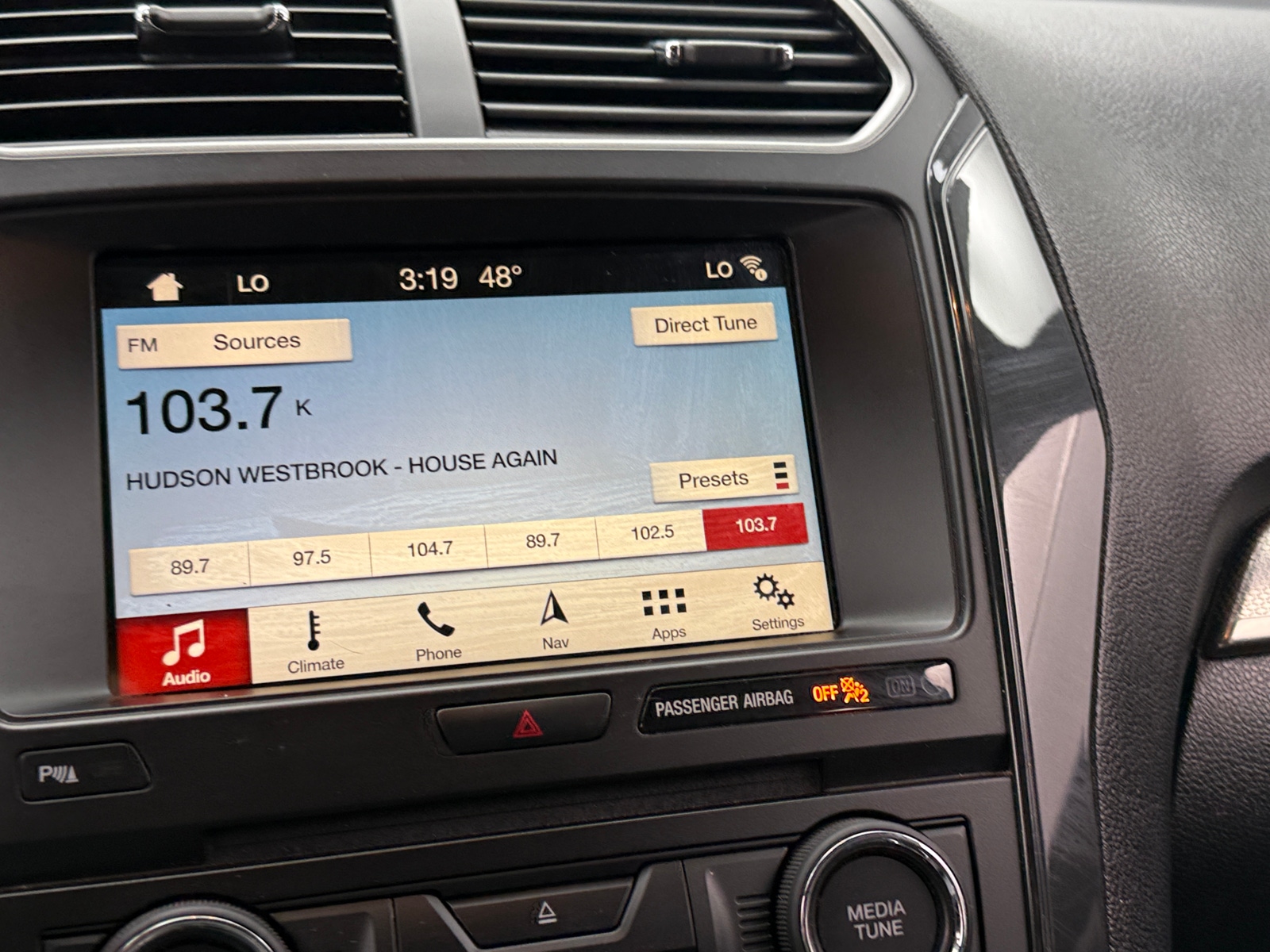 Thumbnail: 2018 Ford Explorer - 3