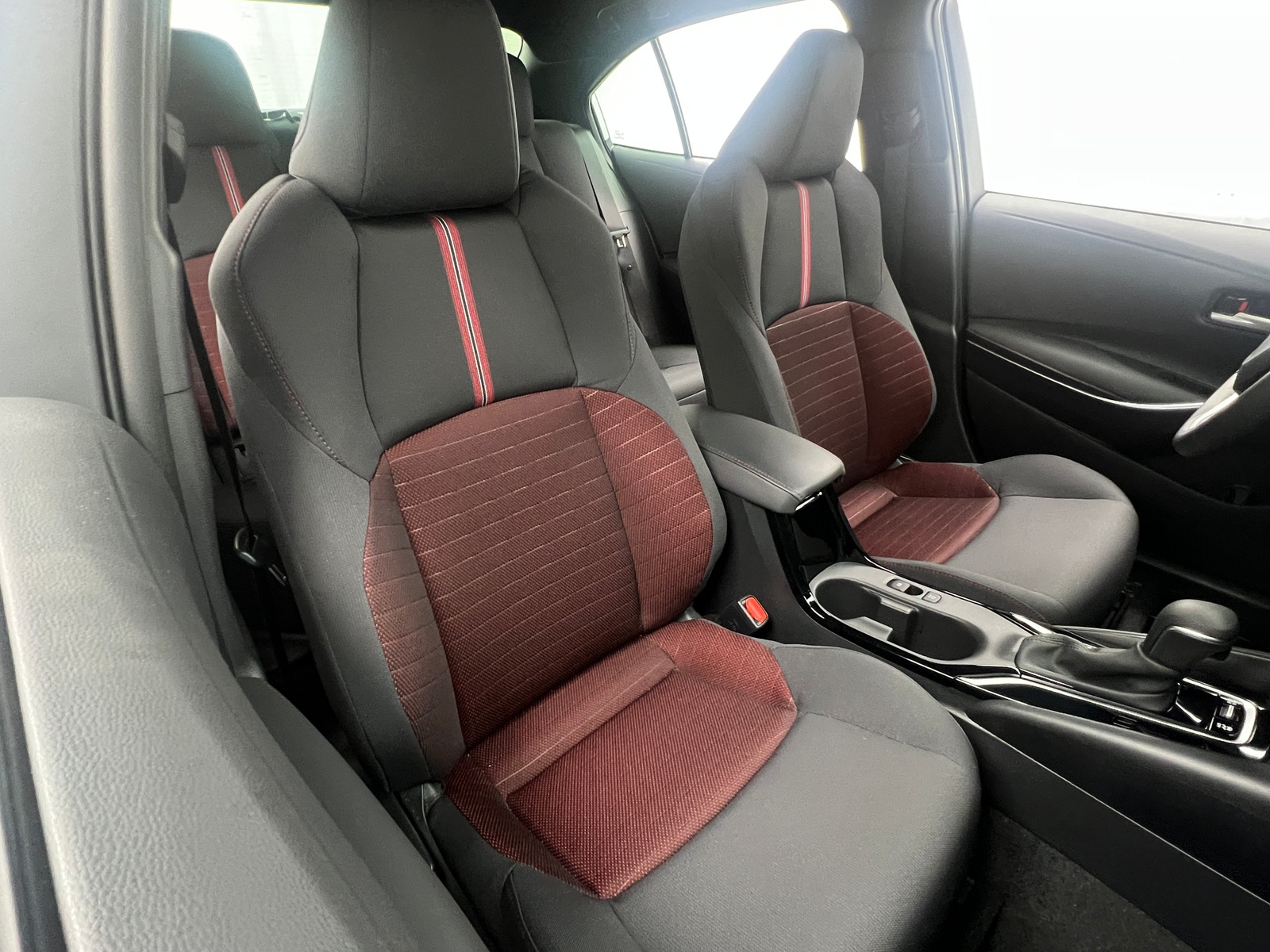 Thumbnail: 2024 Toyota Corolla - 2