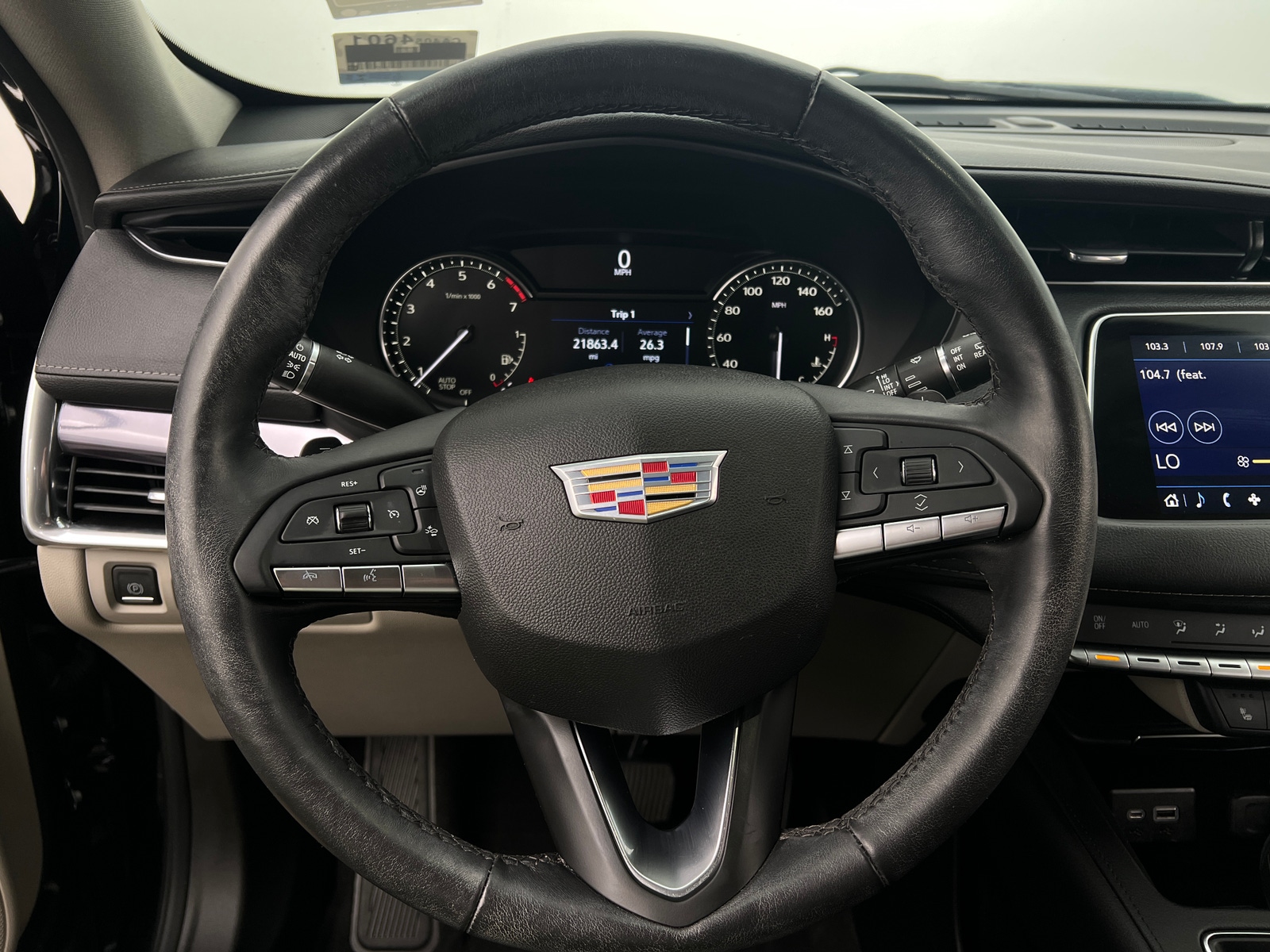 Thumbnail: 2023 Cadillac XT4 - 4