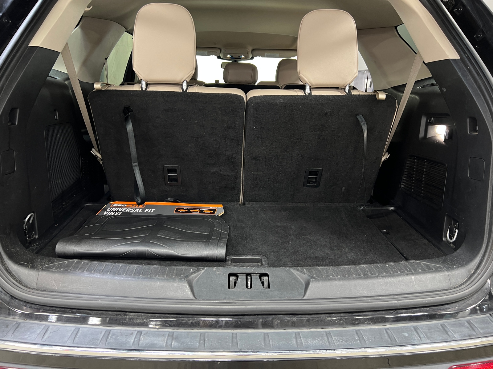 Thumbnail: 2024 Ford Explorer - 6