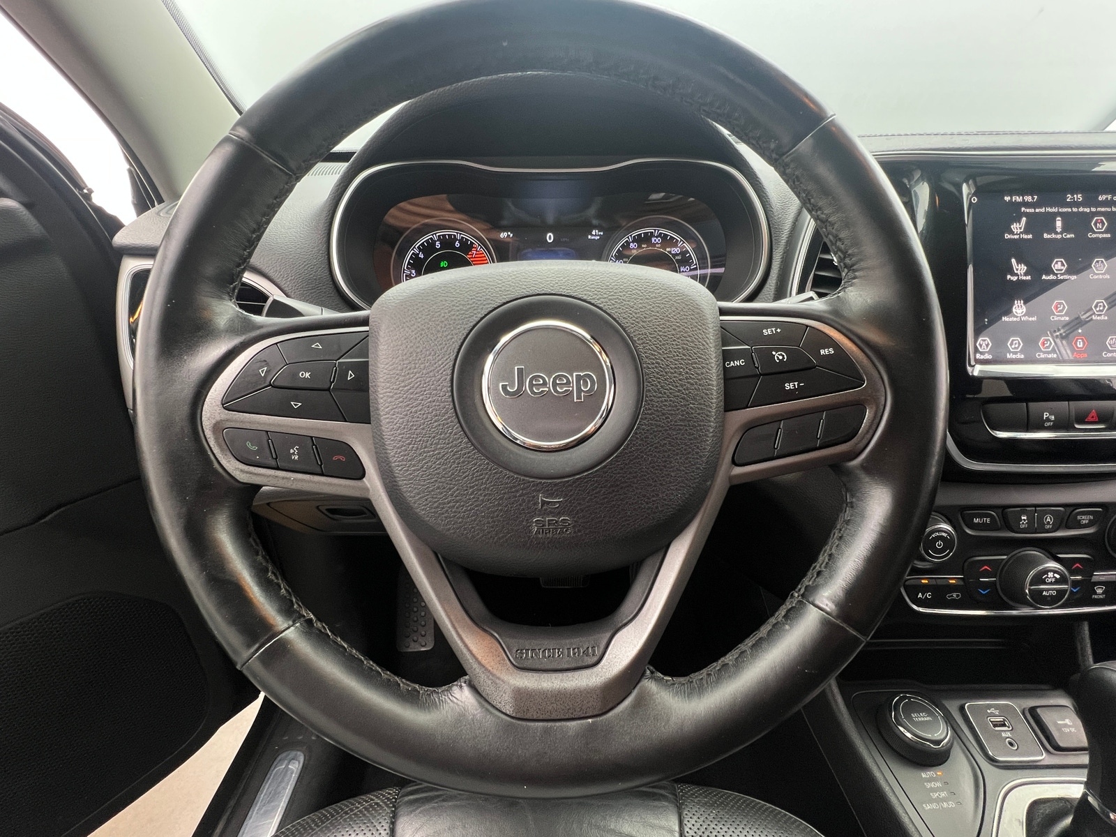 Thumbnail: 2019 Jeep Cherokee - 4