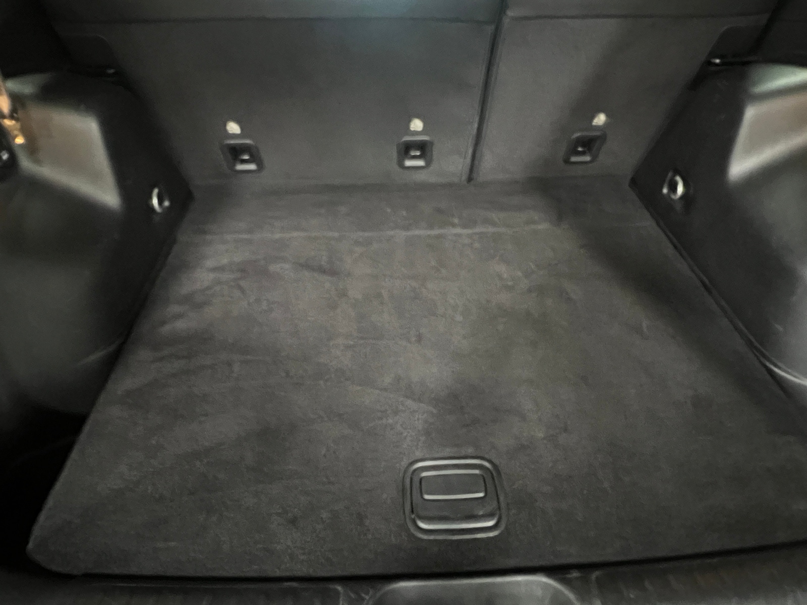 Thumbnail: 2019 Jeep Cherokee - 6